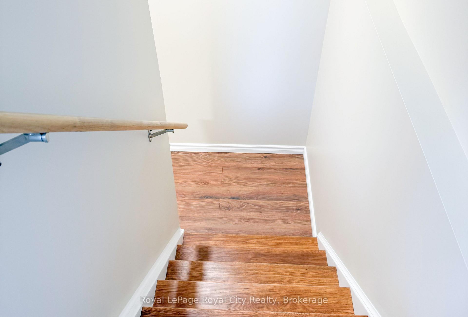 Photo 20 of 50 Machado Street, Kitchener, Huron Park — HOMEH