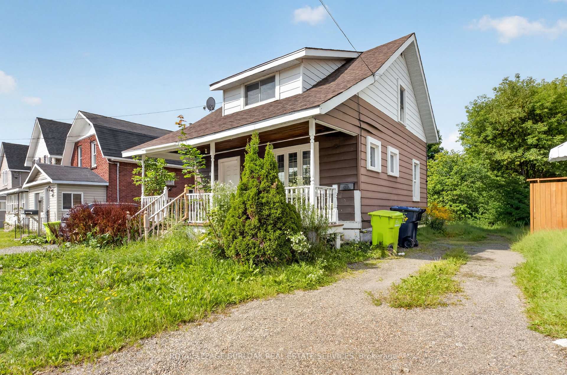 Photo 2 of 461 John Street, Sault Ste Marie, Ward 2 — HOMEH