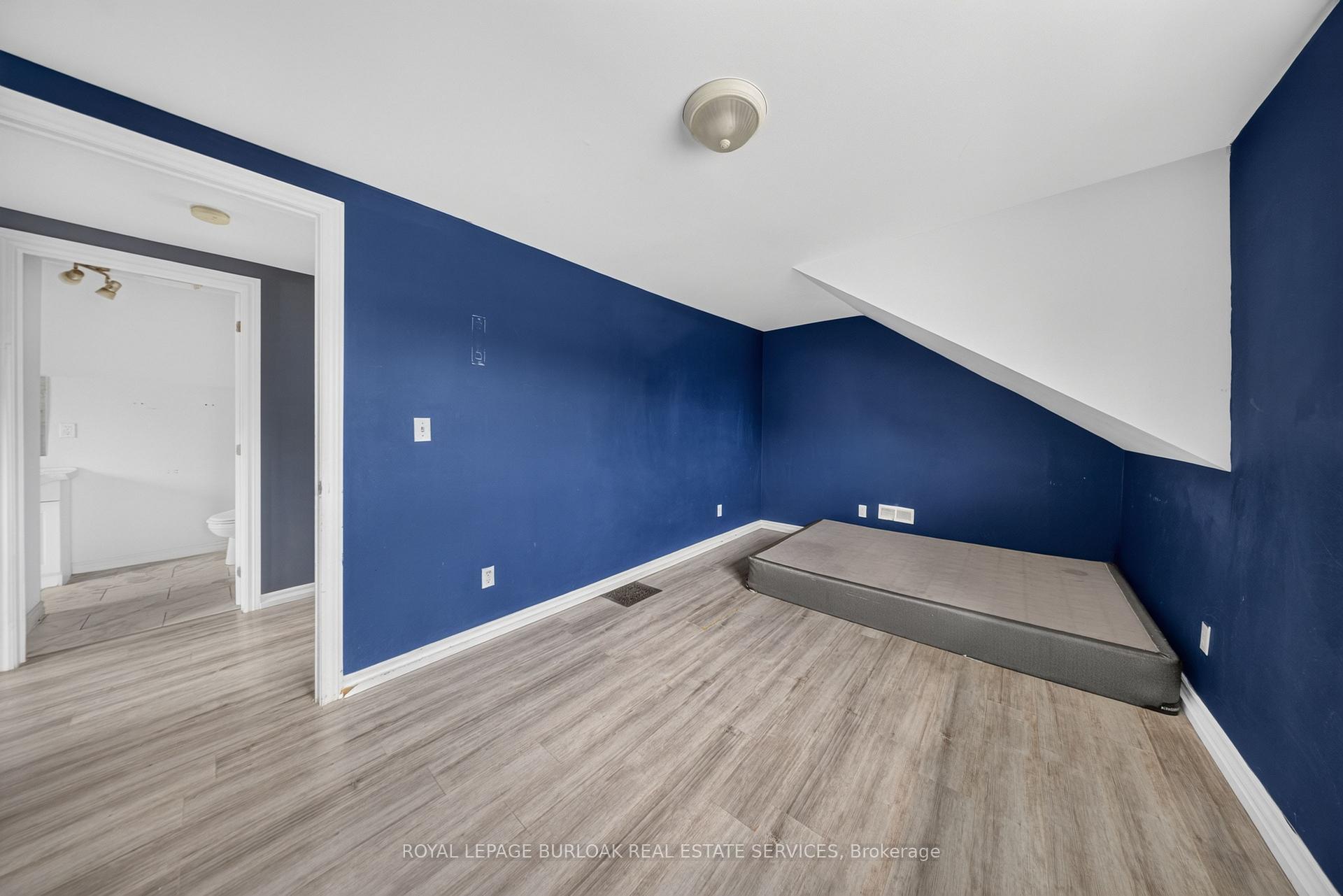 Photo 14 of 461 John Street, Sault Ste Marie, Ward 2 — HOMEH