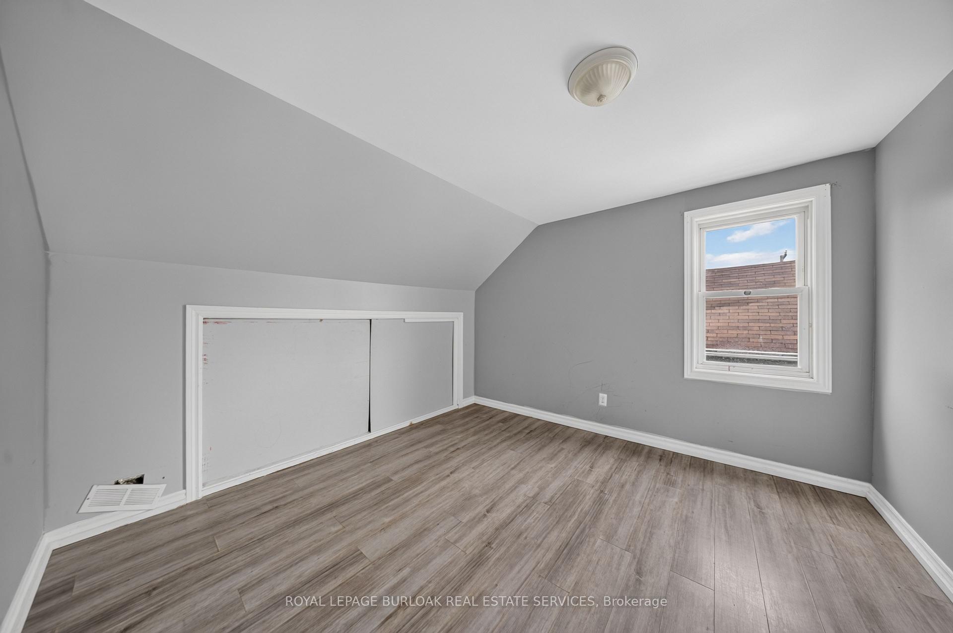 Photo 15 of 461 John Street, Sault Ste Marie, Ward 2 — HOMEH