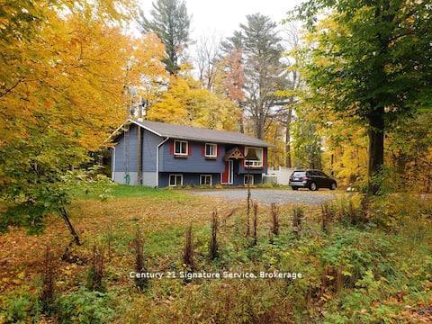 Photo 1 of Unit 1, 879 Stephenson Road E, Huntsville — HOMEH