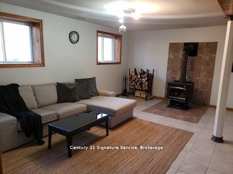Photo 17 of Unit 1, 879 Stephenson Road E, Huntsville — HOMEH