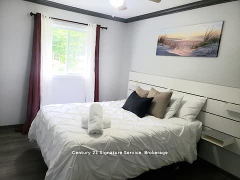 Photo 25 of Unit 1, 879 Stephenson Road E, Huntsville — HOMEH