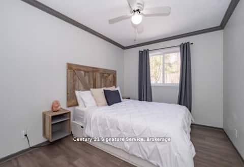 Photo 26 of Unit 1, 879 Stephenson Road E, Huntsville — HOMEH