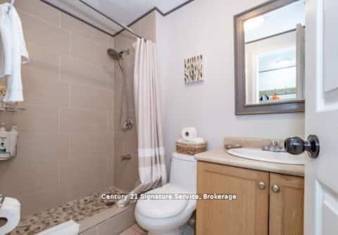 Photo 36 of Unit 1, 879 Stephenson Road E, Huntsville — HOMEH
