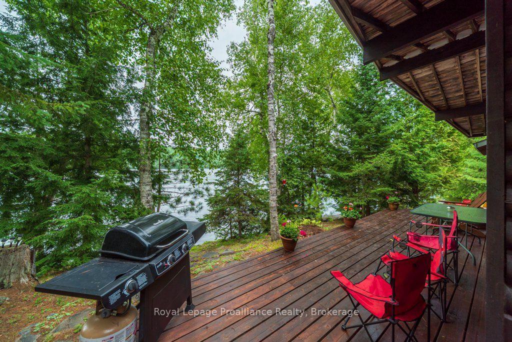 Photo 5 of 1021 Blue Jay Lane, Frontenac, Frontenac North — HOMEH