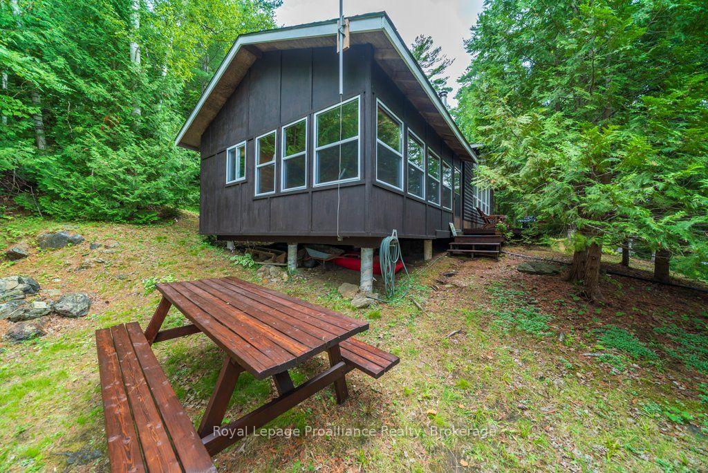 Photo 25 of 1021 Blue Jay Lane, Frontenac, Frontenac North — HOMEH