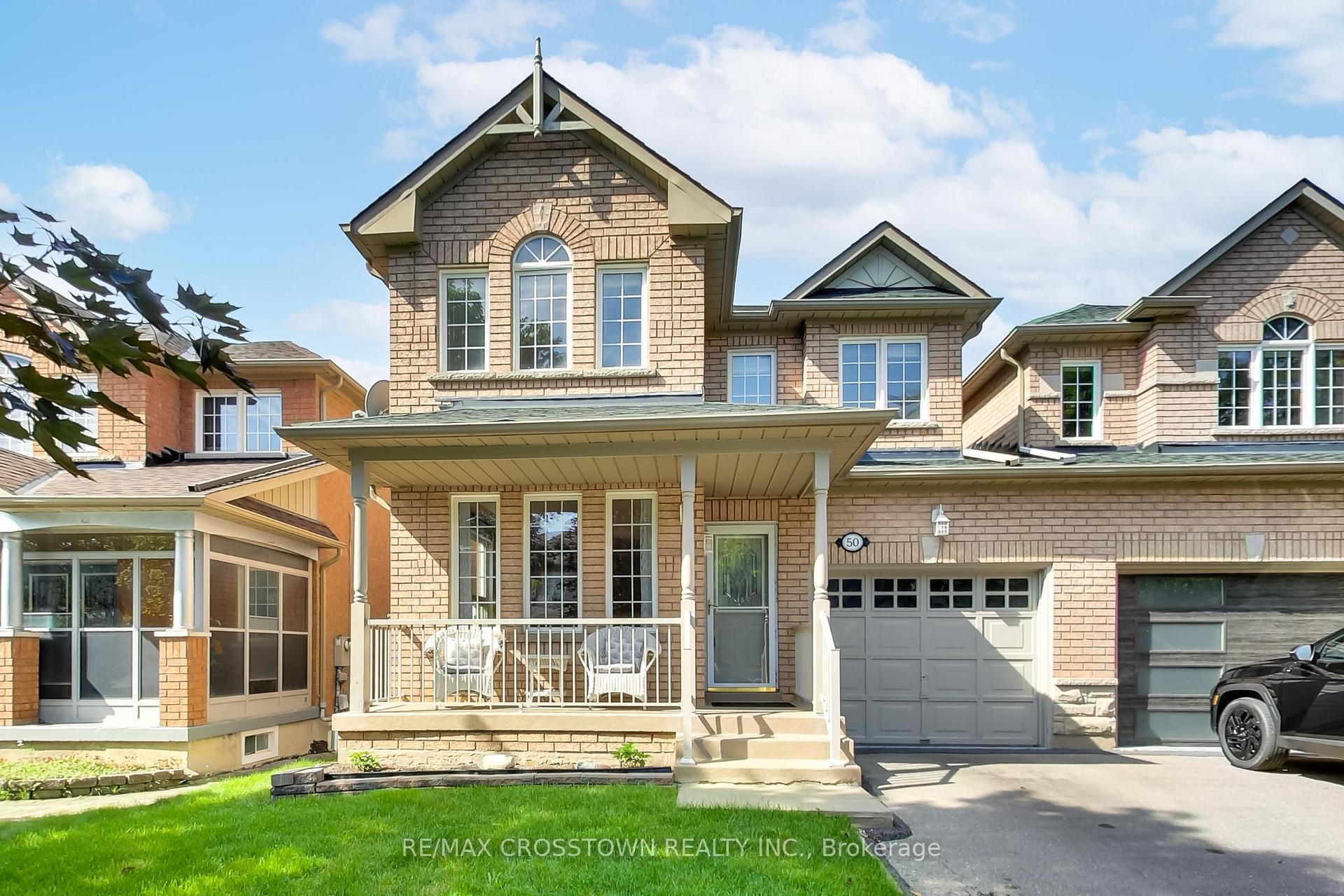Photo 1 of 50 Petermann Street, Aurora, Bayview Northeast — HOMEH