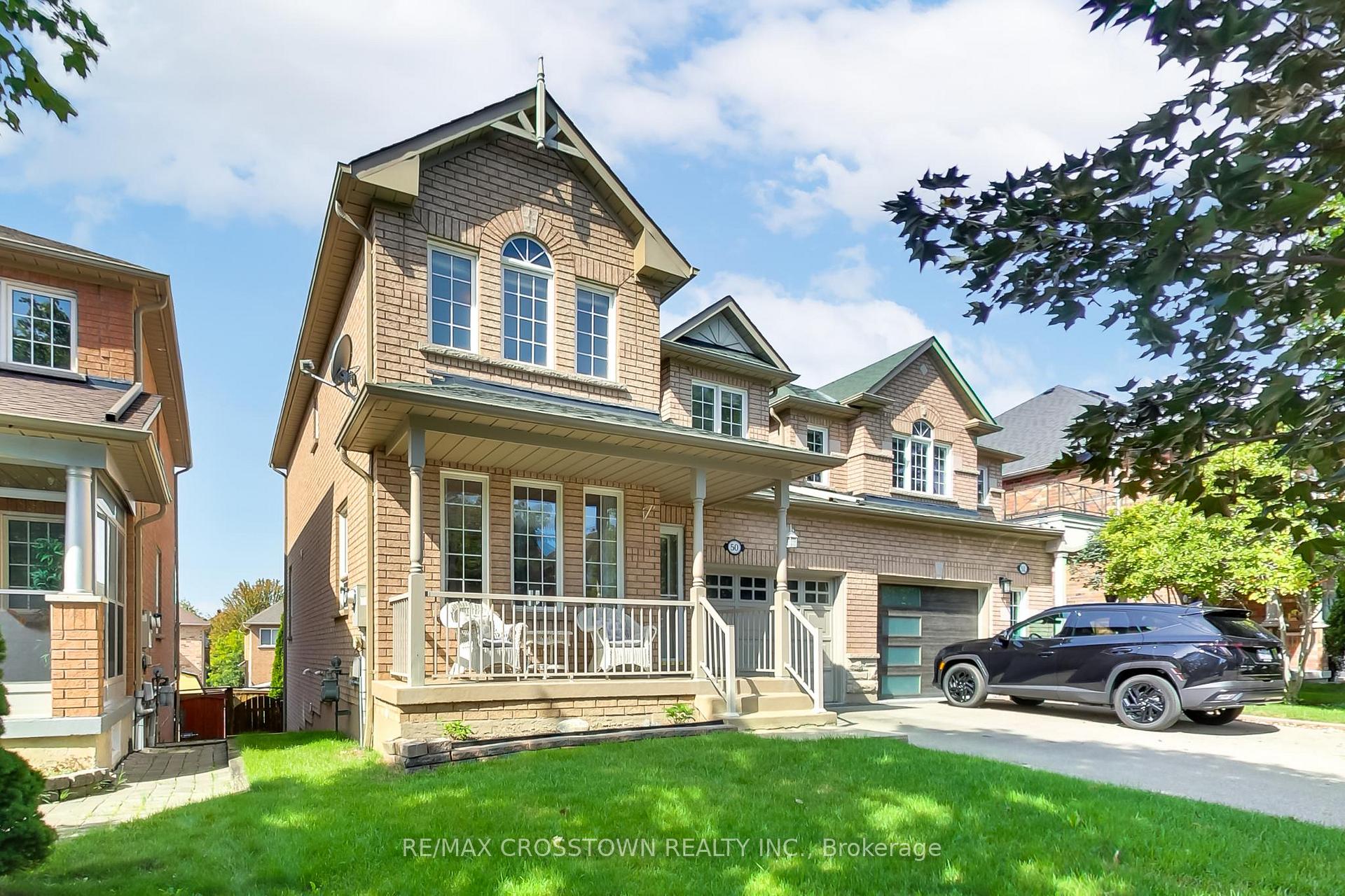 Photo 2 of 50 Petermann Street, Aurora, Bayview Northeast — HOMEH