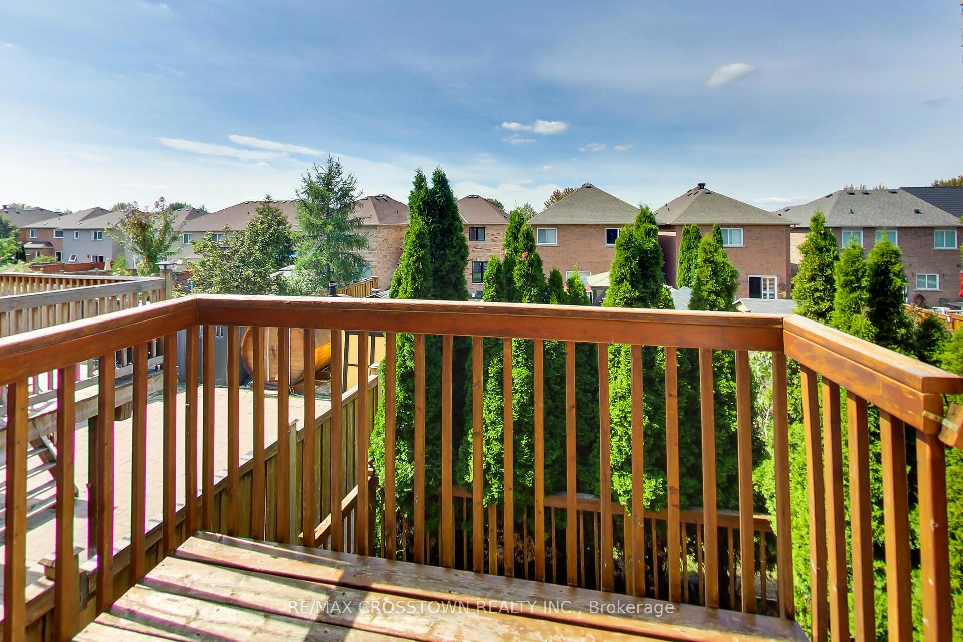 Photo 14 of 50 Petermann Street, Aurora, Bayview Northeast — HOMEH