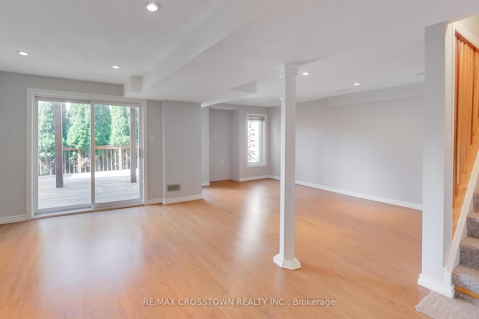 Photo 33 of 50 Petermann Street, Aurora, Bayview Northeast — HOMEH