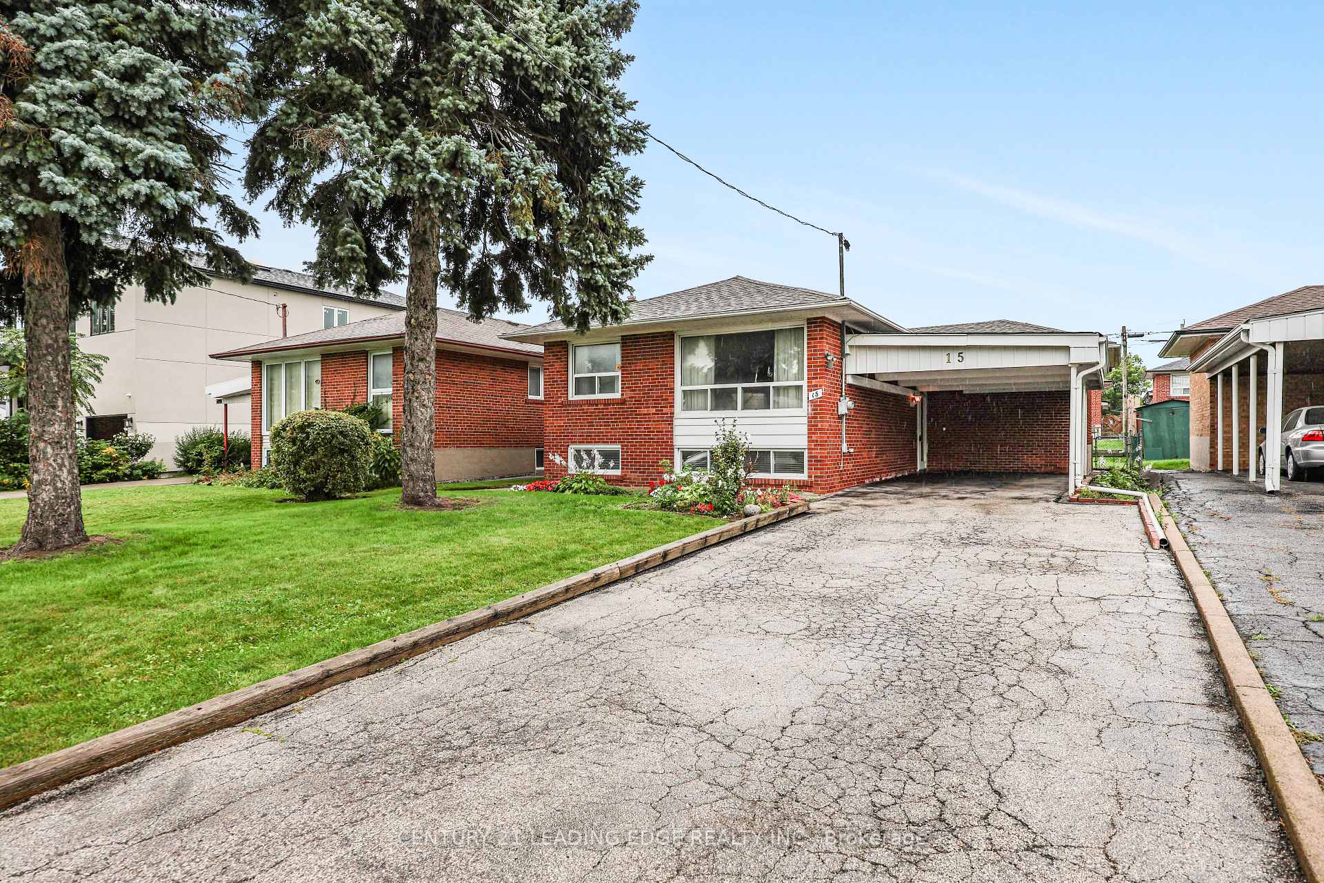 Photo 4 of 15 Wetherby Drive, Scarborough, Eglinton East — HOMEH