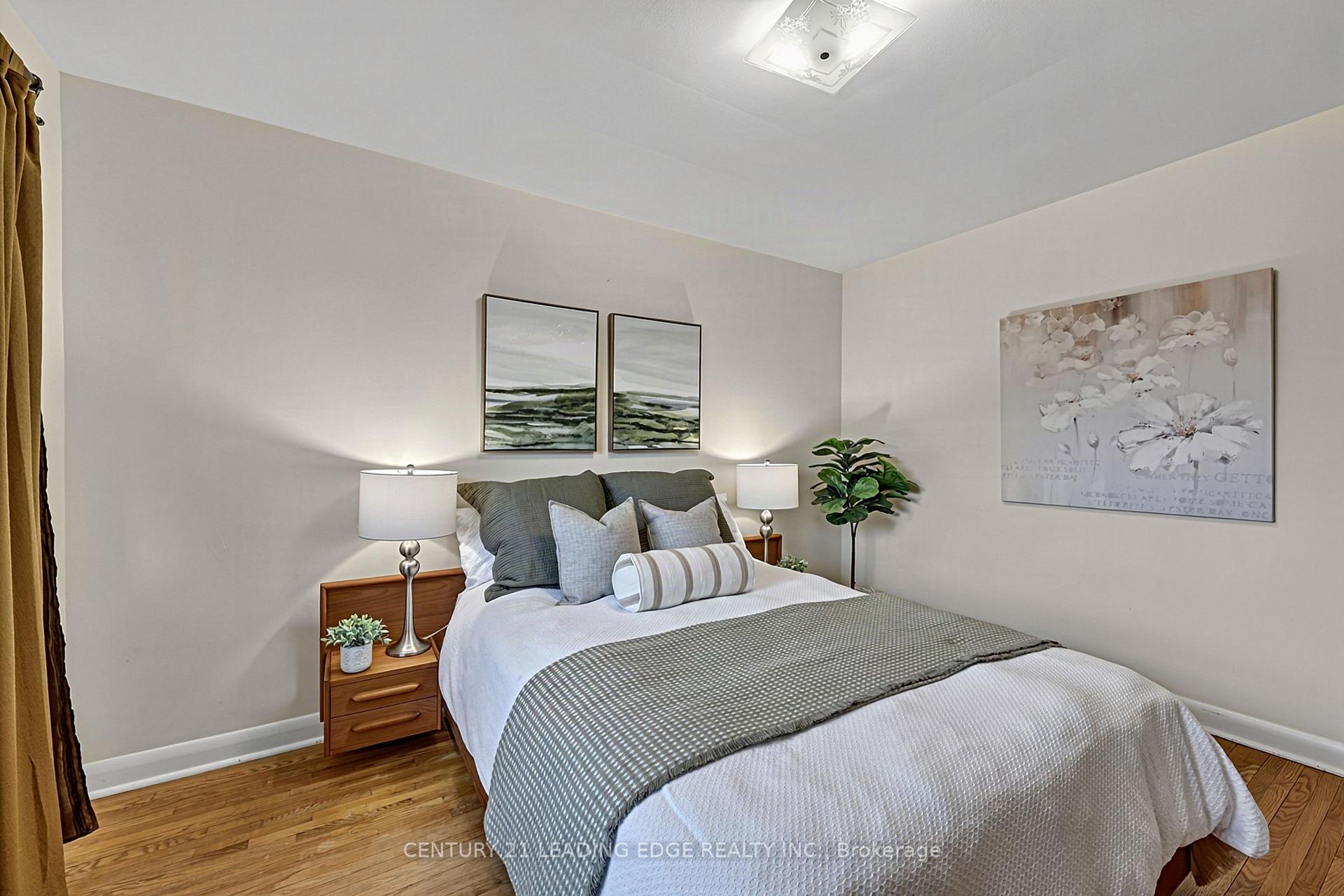 Photo 25 of 15 Wetherby Drive, Scarborough, Eglinton East — HOMEH