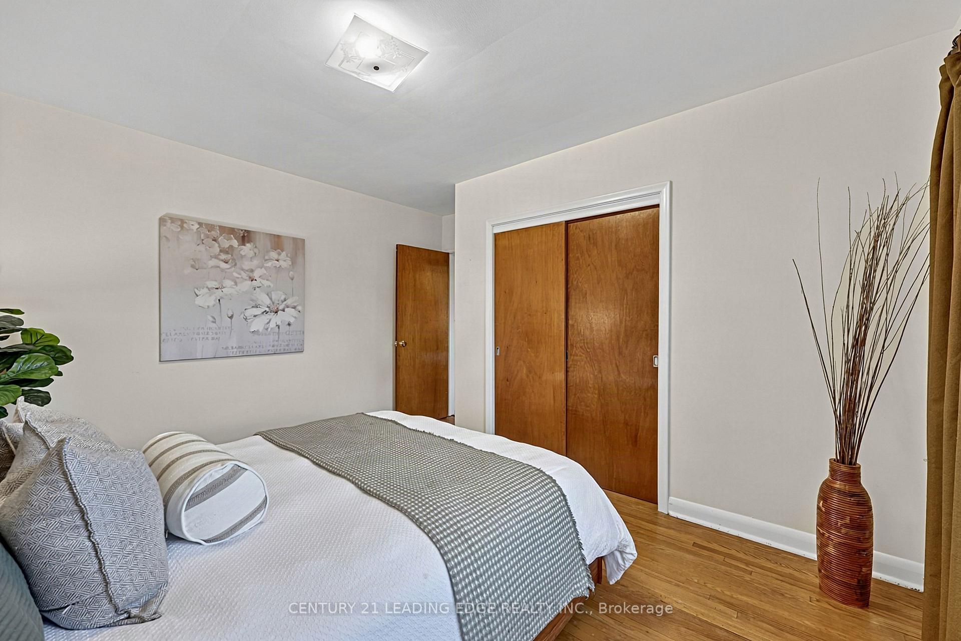 Photo 26 of 15 Wetherby Drive, Scarborough, Eglinton East — HOMEH