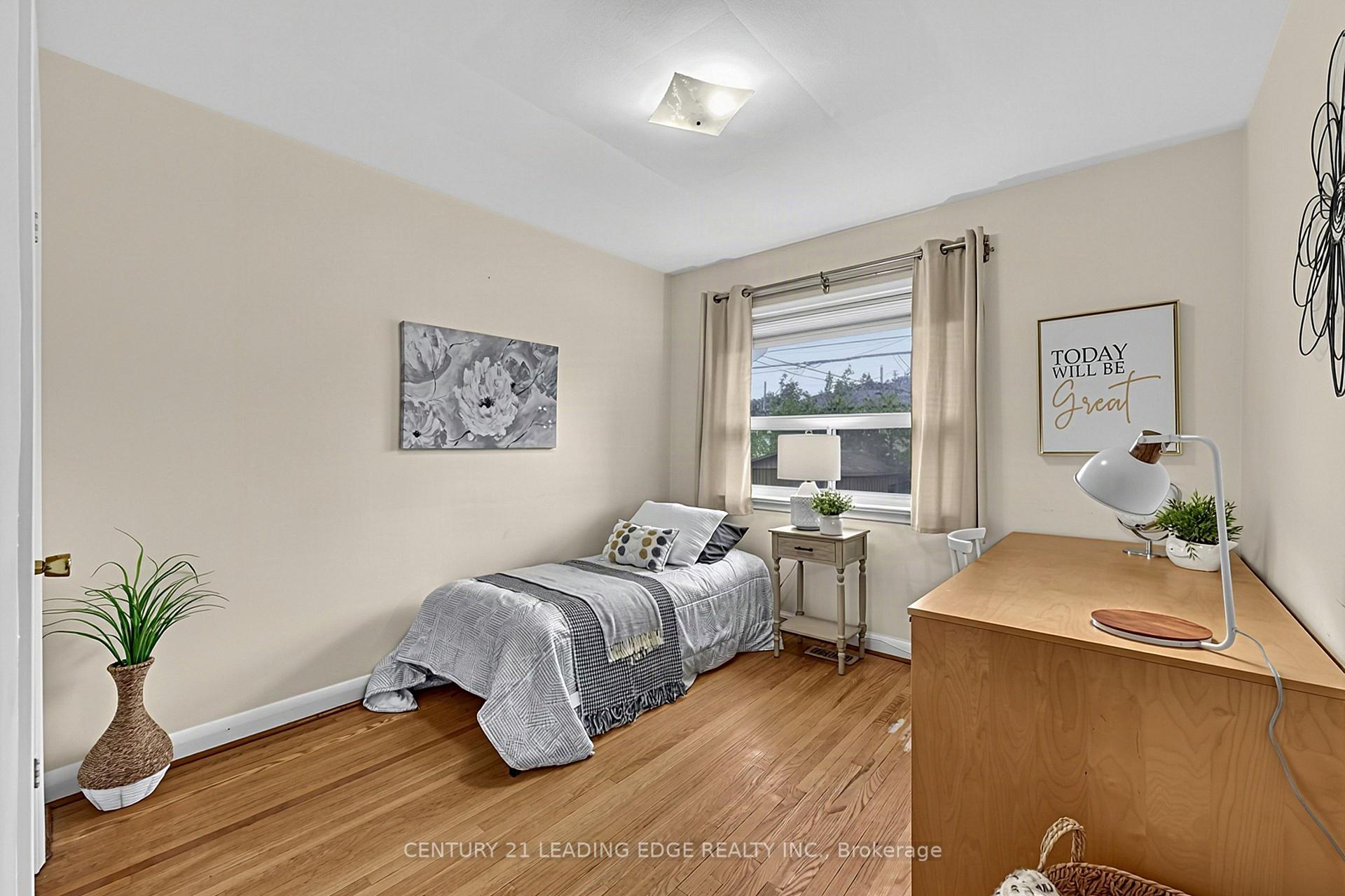 Photo 28 of 15 Wetherby Drive, Scarborough, Eglinton East — HOMEH