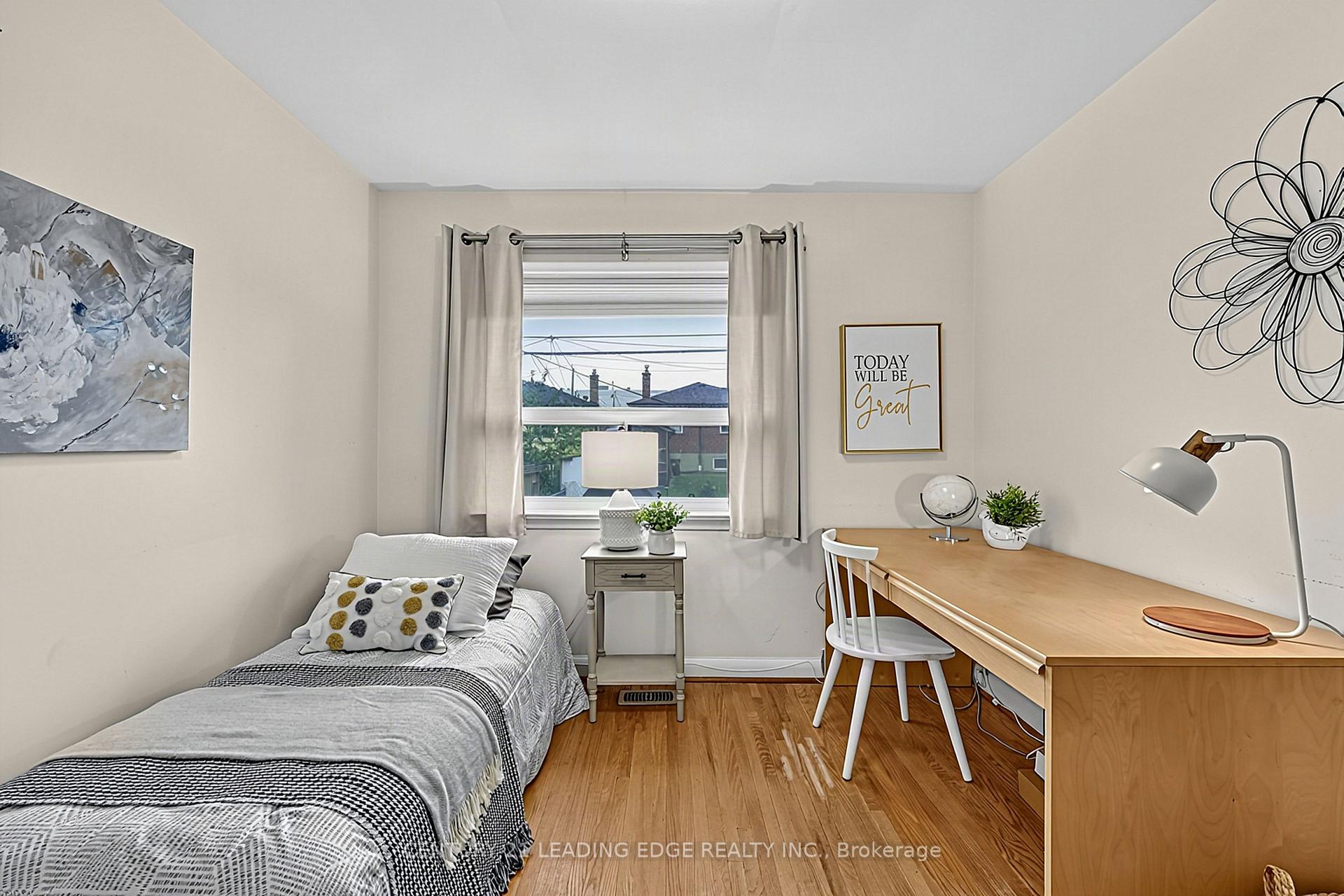 Photo 29 of 15 Wetherby Drive, Scarborough, Eglinton East — HOMEH