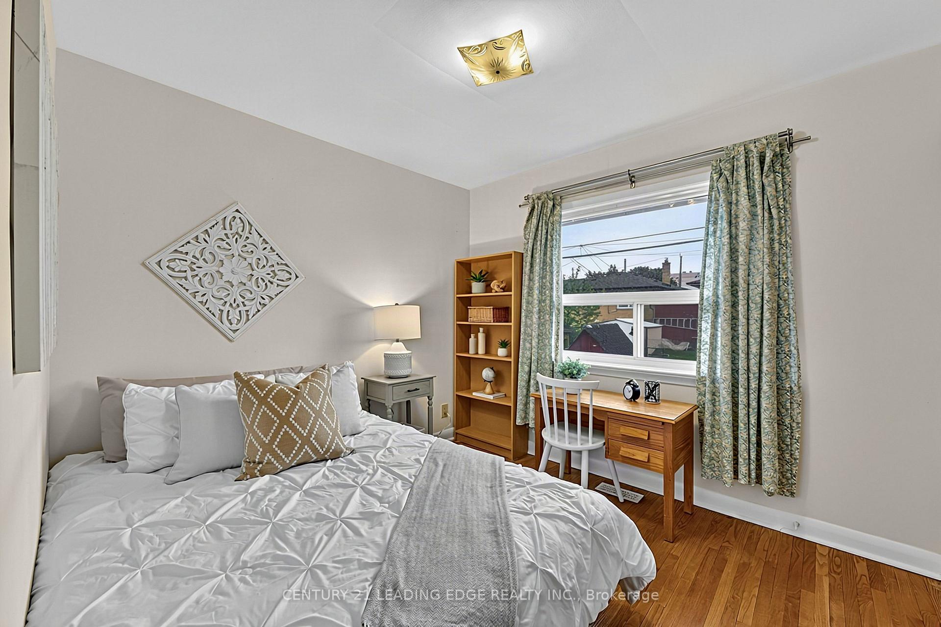 Photo 30 of 15 Wetherby Drive, Scarborough, Eglinton East — HOMEH