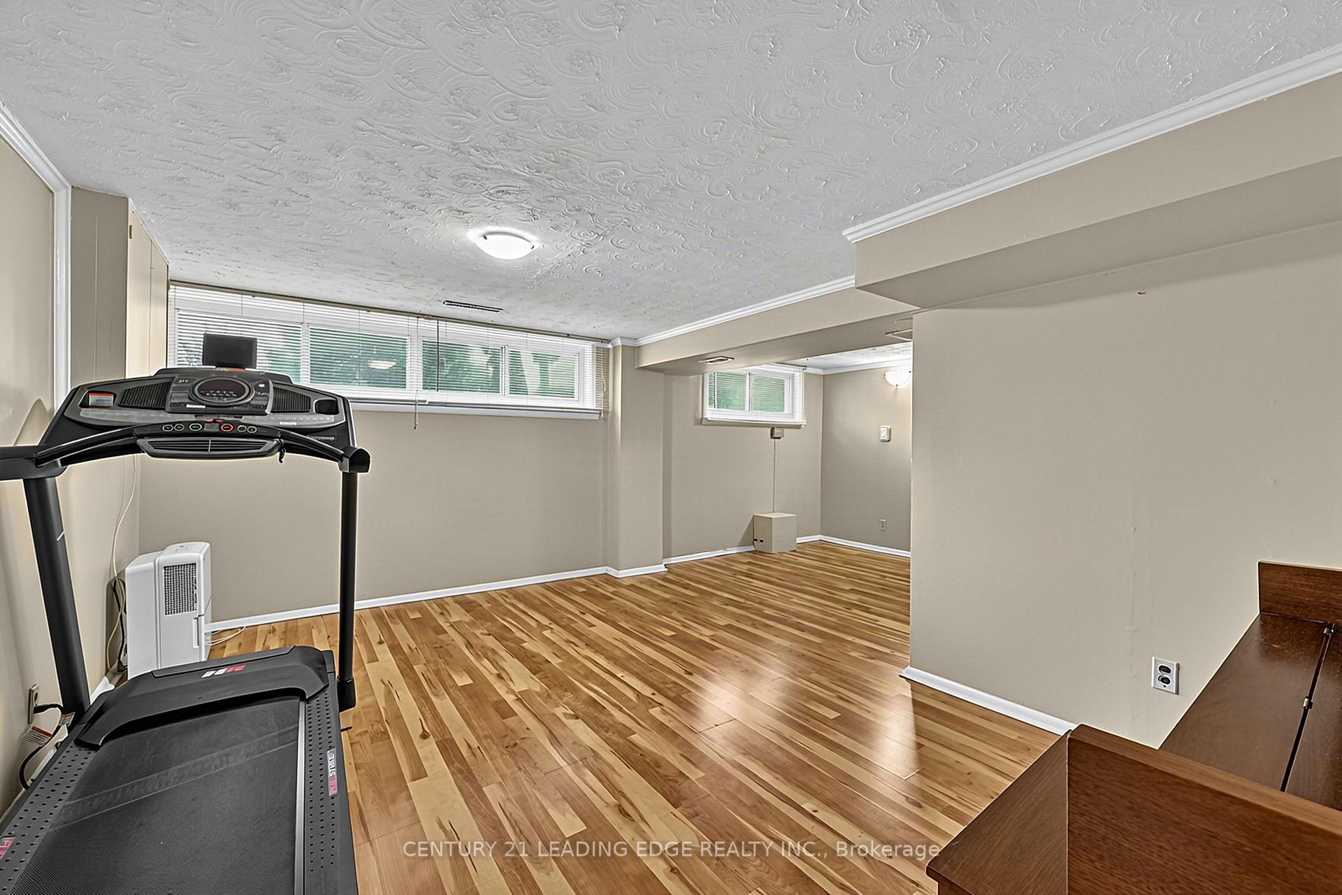 Photo 32 of 15 Wetherby Drive, Scarborough, Eglinton East — HOMEH