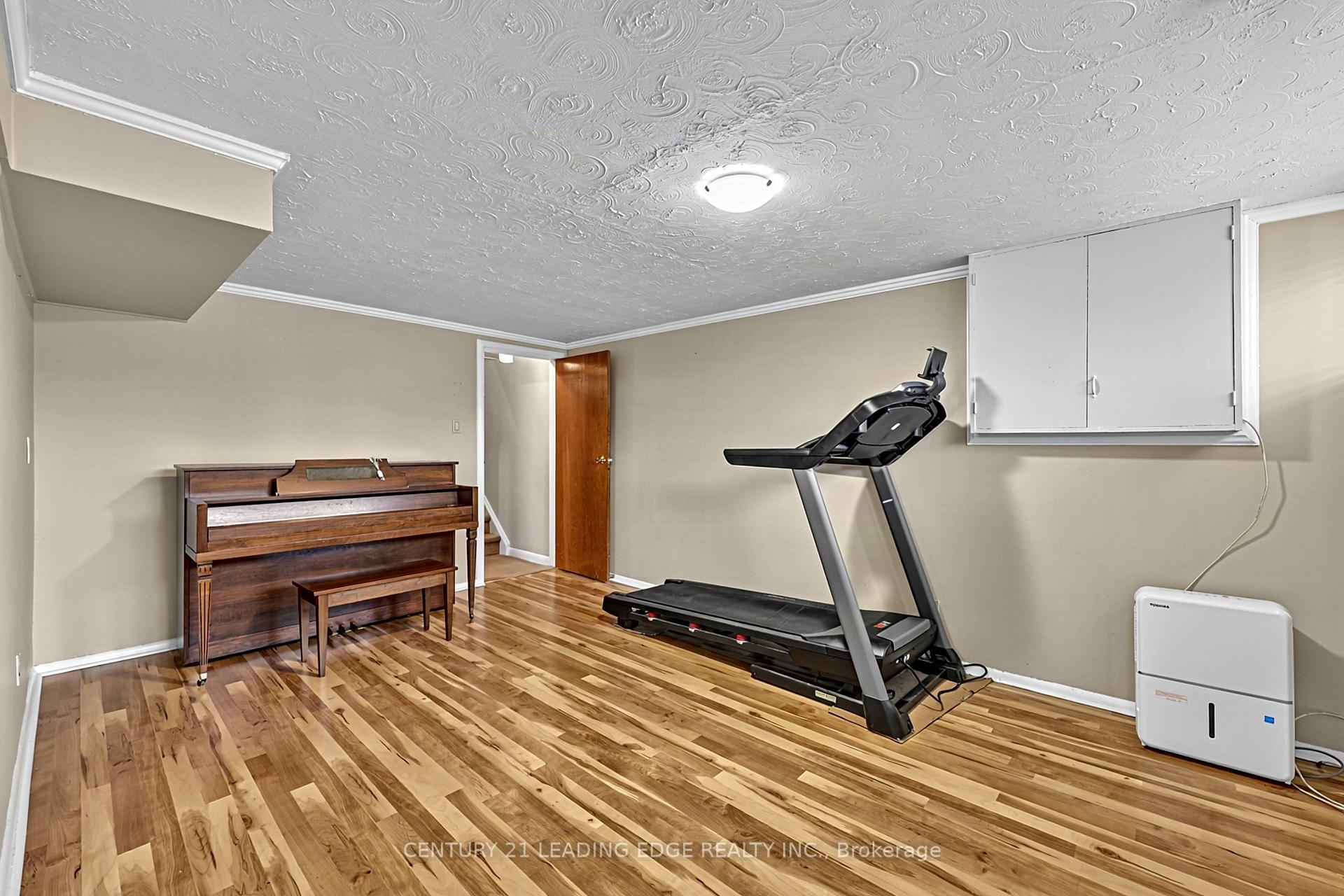Photo 34 of 15 Wetherby Drive, Scarborough, Eglinton East — HOMEH