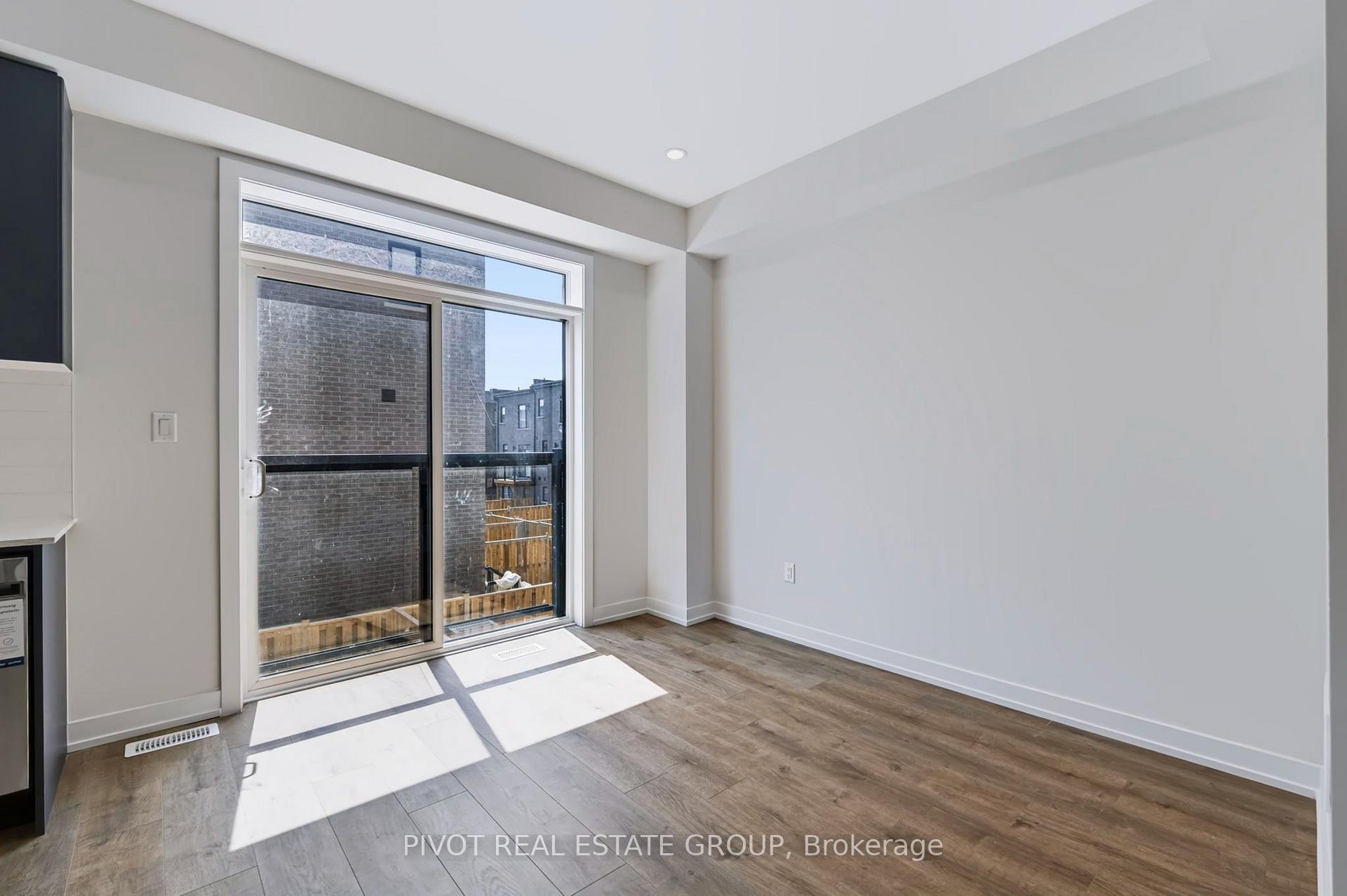 Photo 13 of 78 Danielle Moore Circle, Scarborough, Bendale — HOMEH