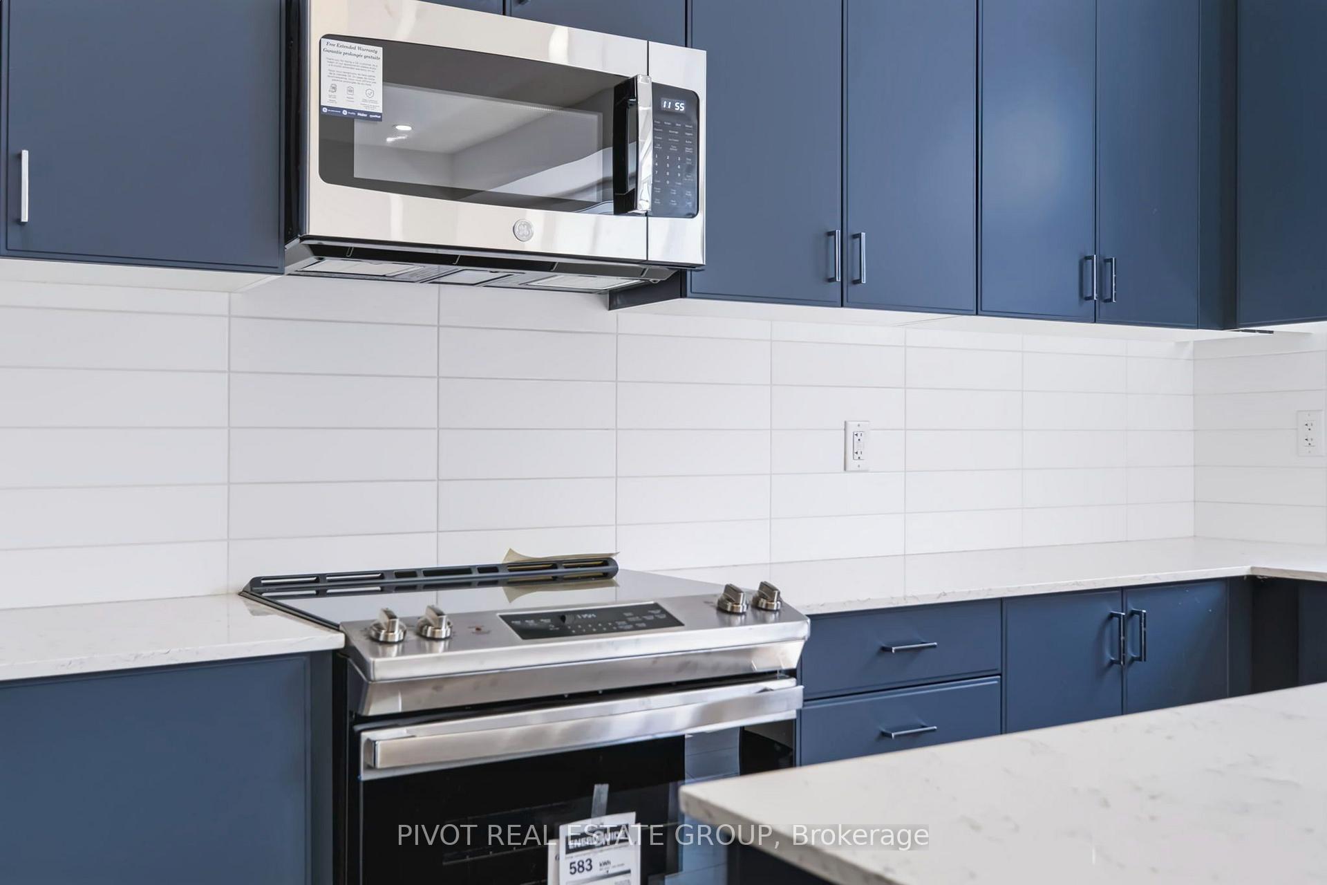 Photo 15 of 78 Danielle Moore Circle, Scarborough, Bendale — HOMEH