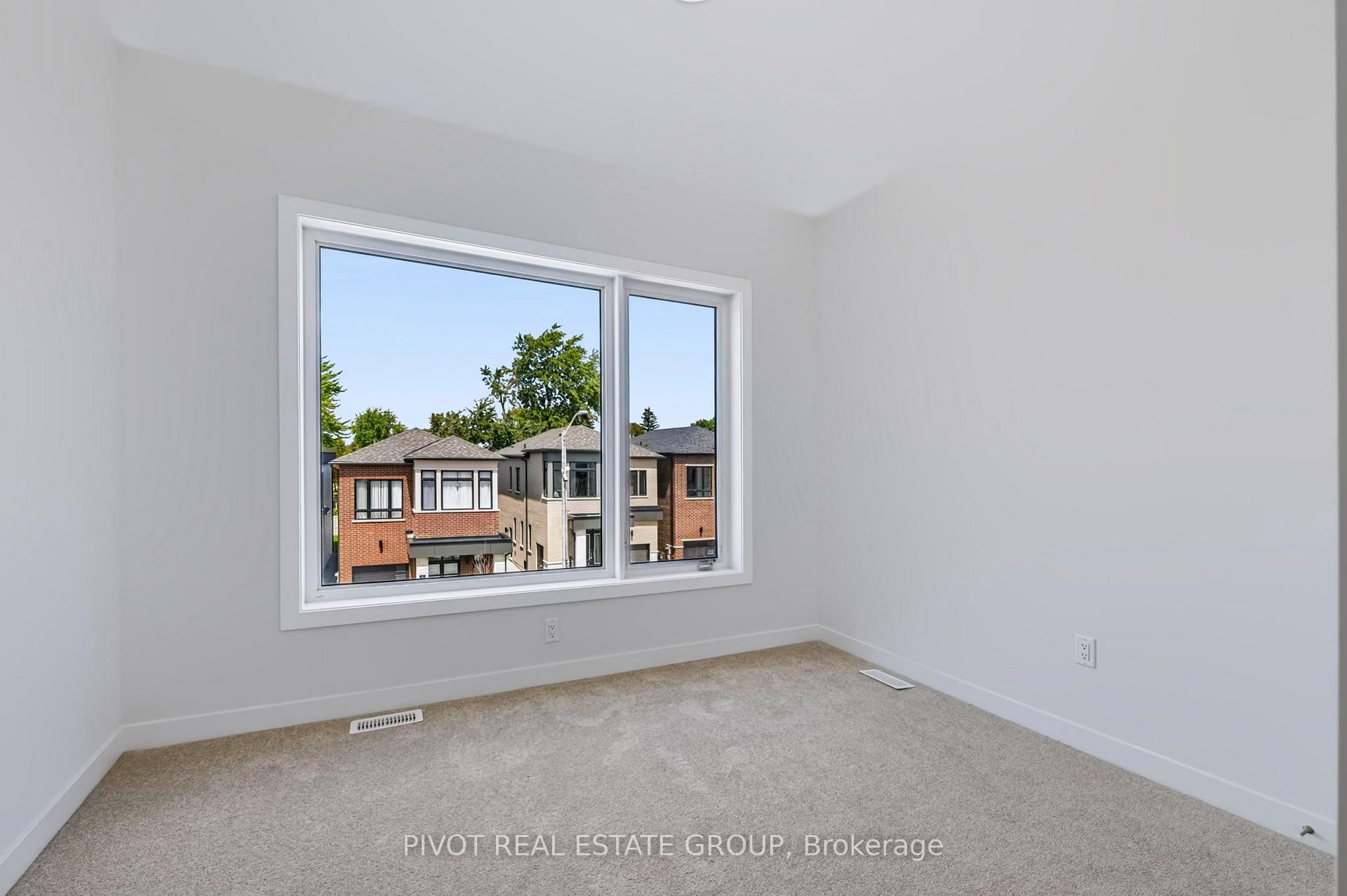 Photo 28 of 78 Danielle Moore Circle, Scarborough, Bendale — HOMEH