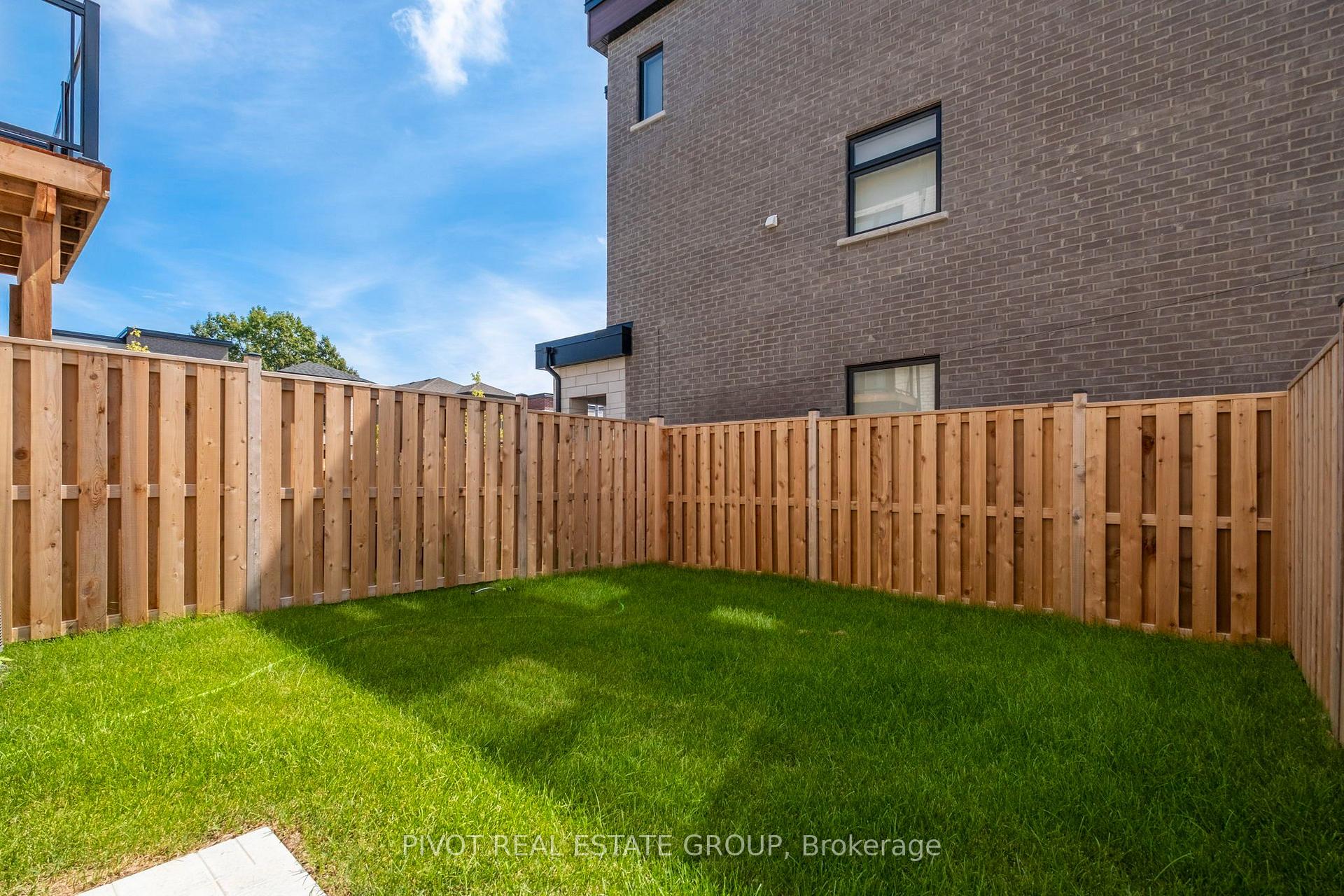 Photo 41 of 78 Danielle Moore Circle, Scarborough, Bendale — HOMEH
