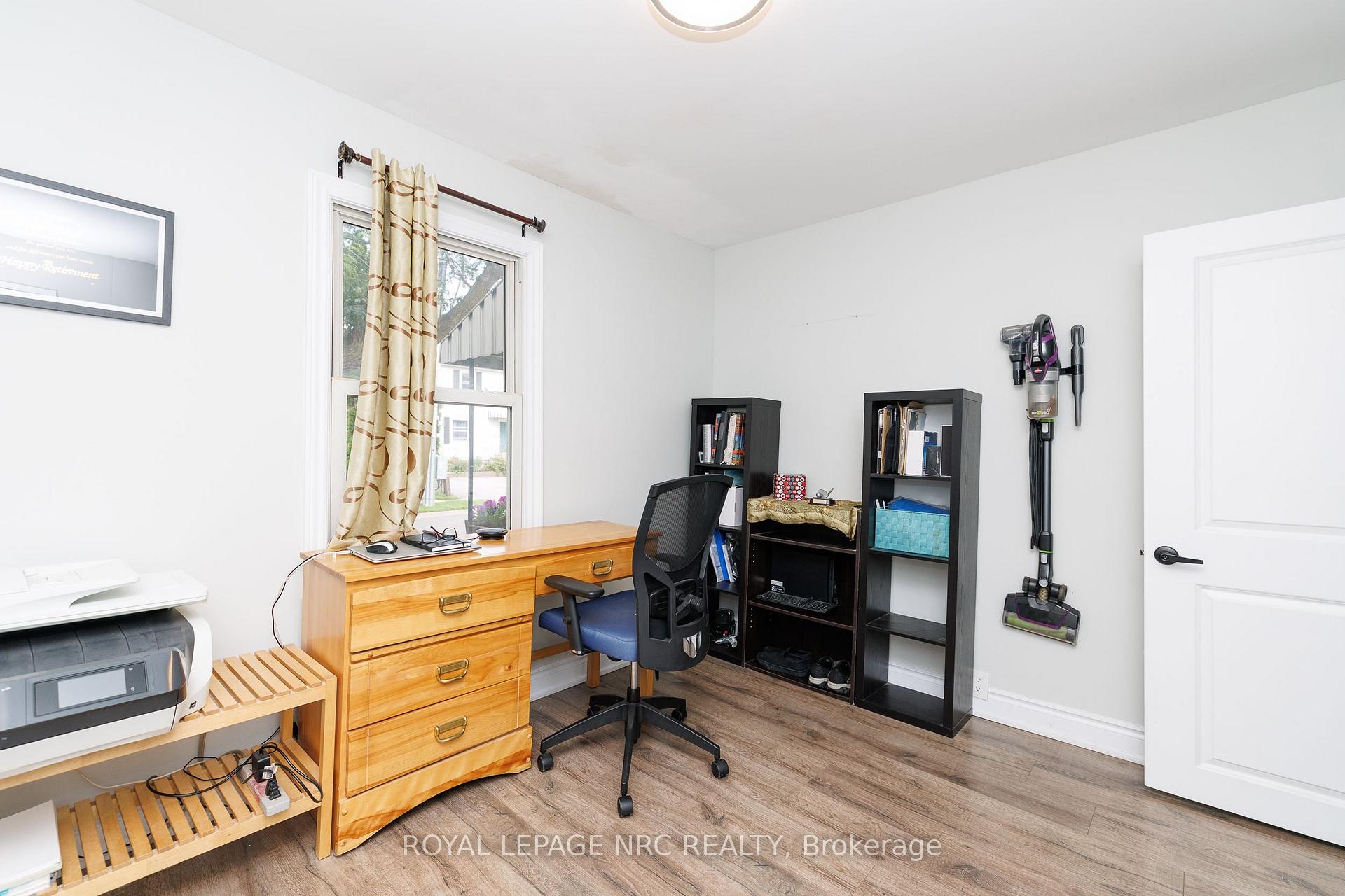 Photo 8 of 68 Carlton Street, St. Catharines, Downtown — HOMEH