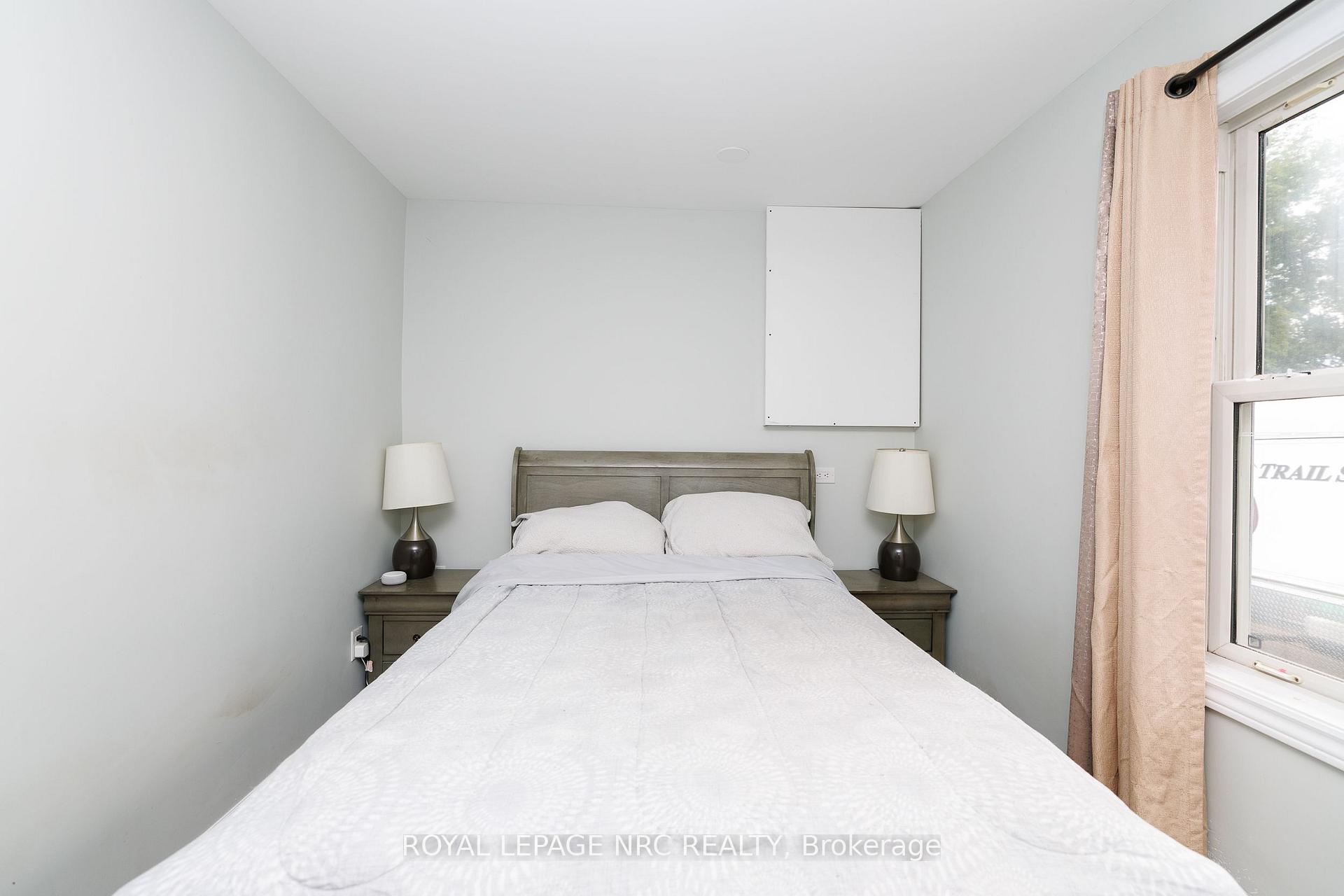 Photo 13 of 68 Carlton Street, St. Catharines, Downtown — HOMEH
