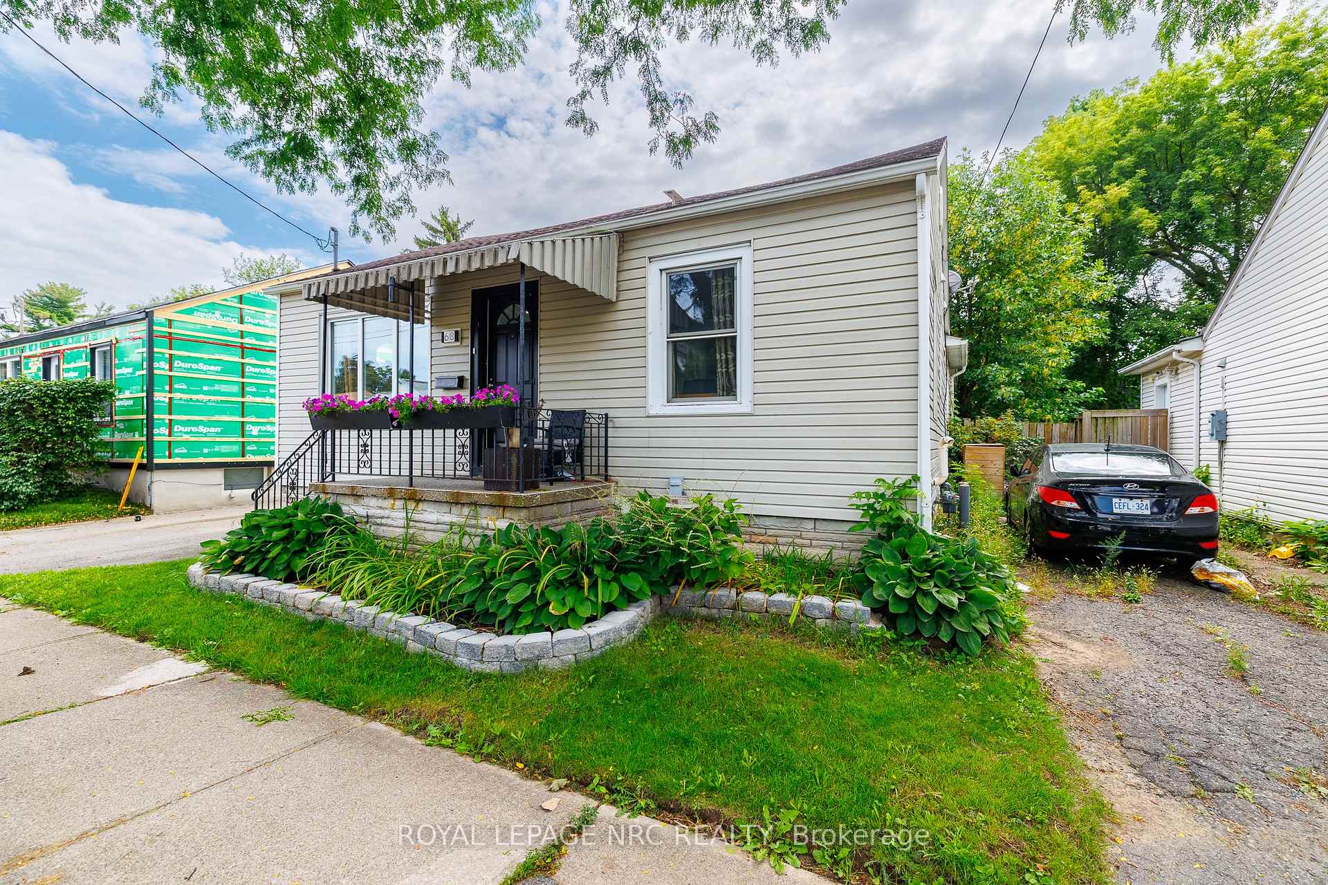 Photo 22 of 68 Carlton Street, St. Catharines, Downtown — HOMEH