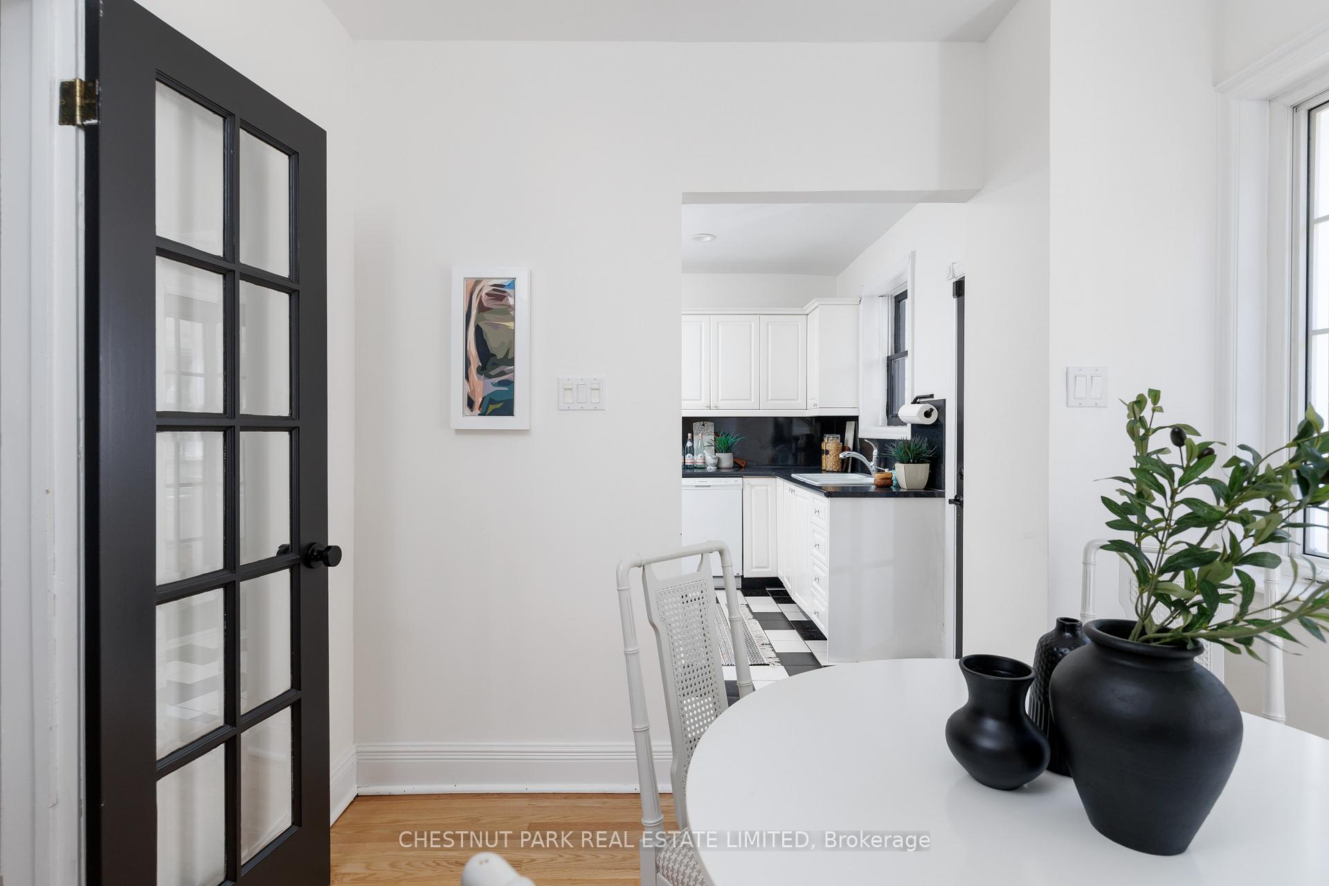 Photo 12 of 264 Oriole Parkway, Toronto, Yonge-Eglinton — HOMEH