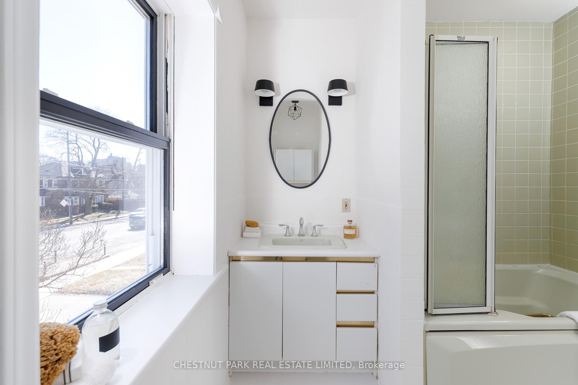 Photo 28 of 264 Oriole Parkway, Toronto, Yonge-Eglinton — HOMEH