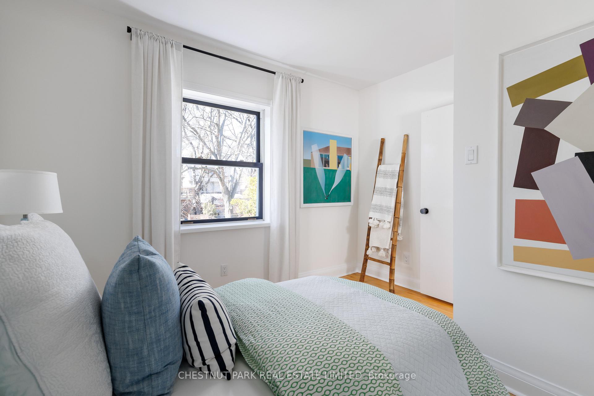 Photo 32 of 264 Oriole Parkway, Toronto, Yonge-Eglinton — HOMEH