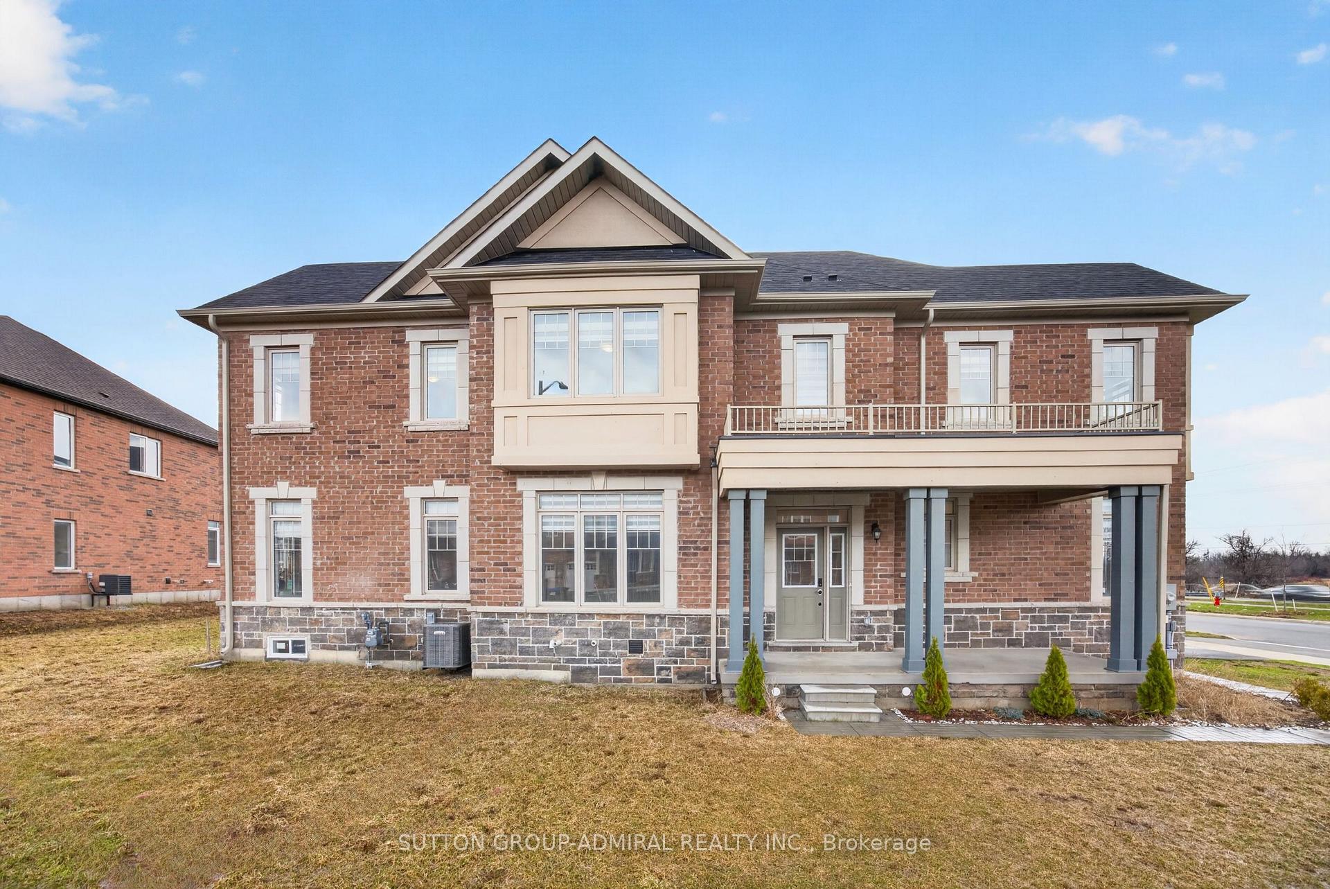Photo 3 of 2237 Grainger Loop, Innisfil, Rural Innisfil — HOMEH