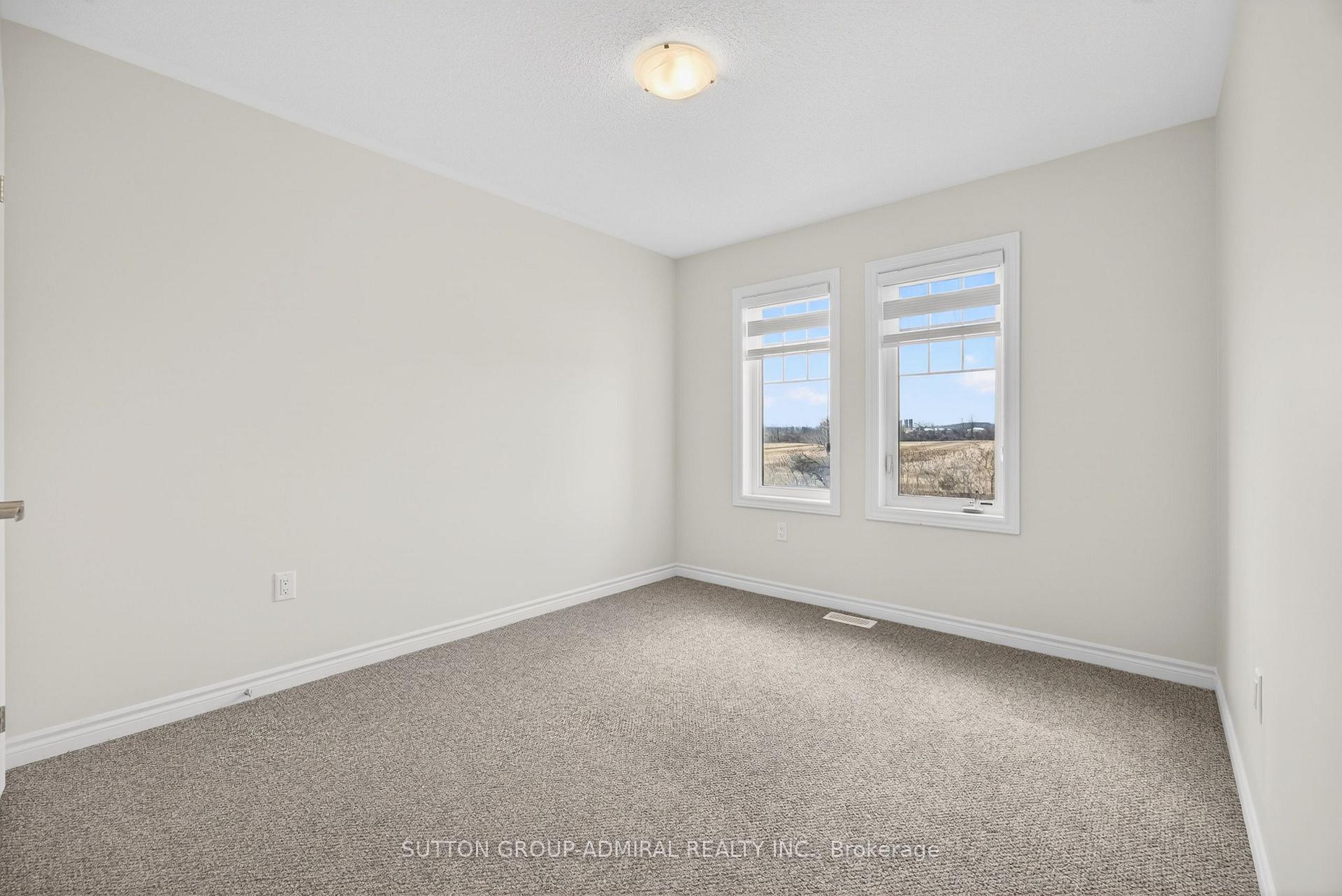 Photo 33 of 2237 Grainger Loop, Innisfil, Rural Innisfil — HOMEH