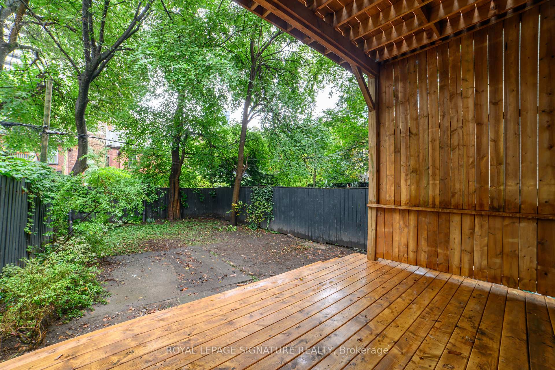 Photo 17 of Unit Main, 103 Gloucester Street, Toronto, Church-Yonge Corridor — HOMEH