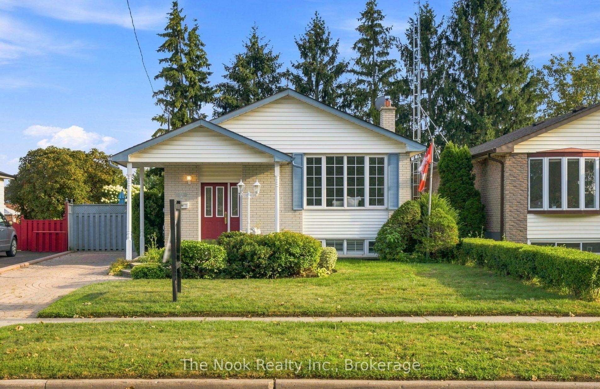 Photo 2 of 274 Labrador Drive, Oshawa, Donevan — HOMEH