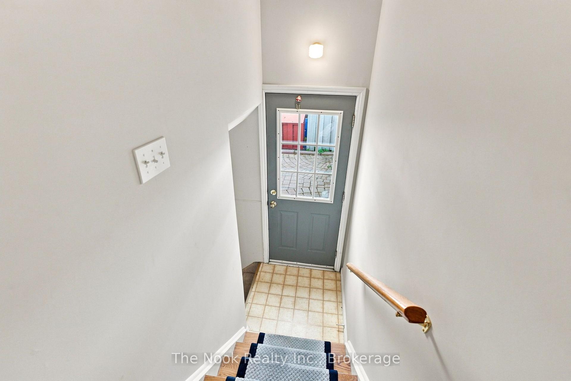 Photo 25 of 274 Labrador Drive, Oshawa, Donevan — HOMEH