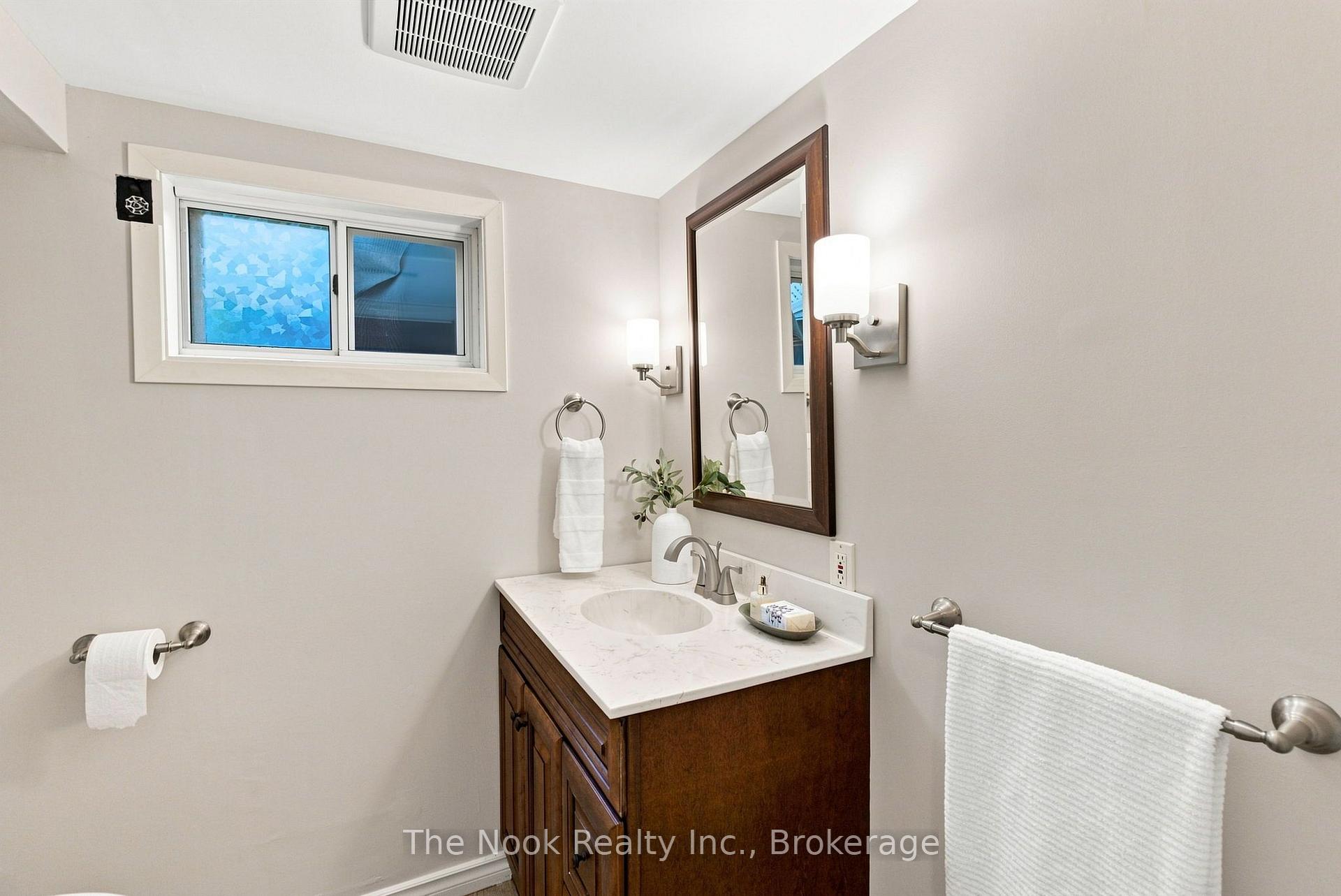 Photo 37 of 274 Labrador Drive, Oshawa, Donevan — HOMEH