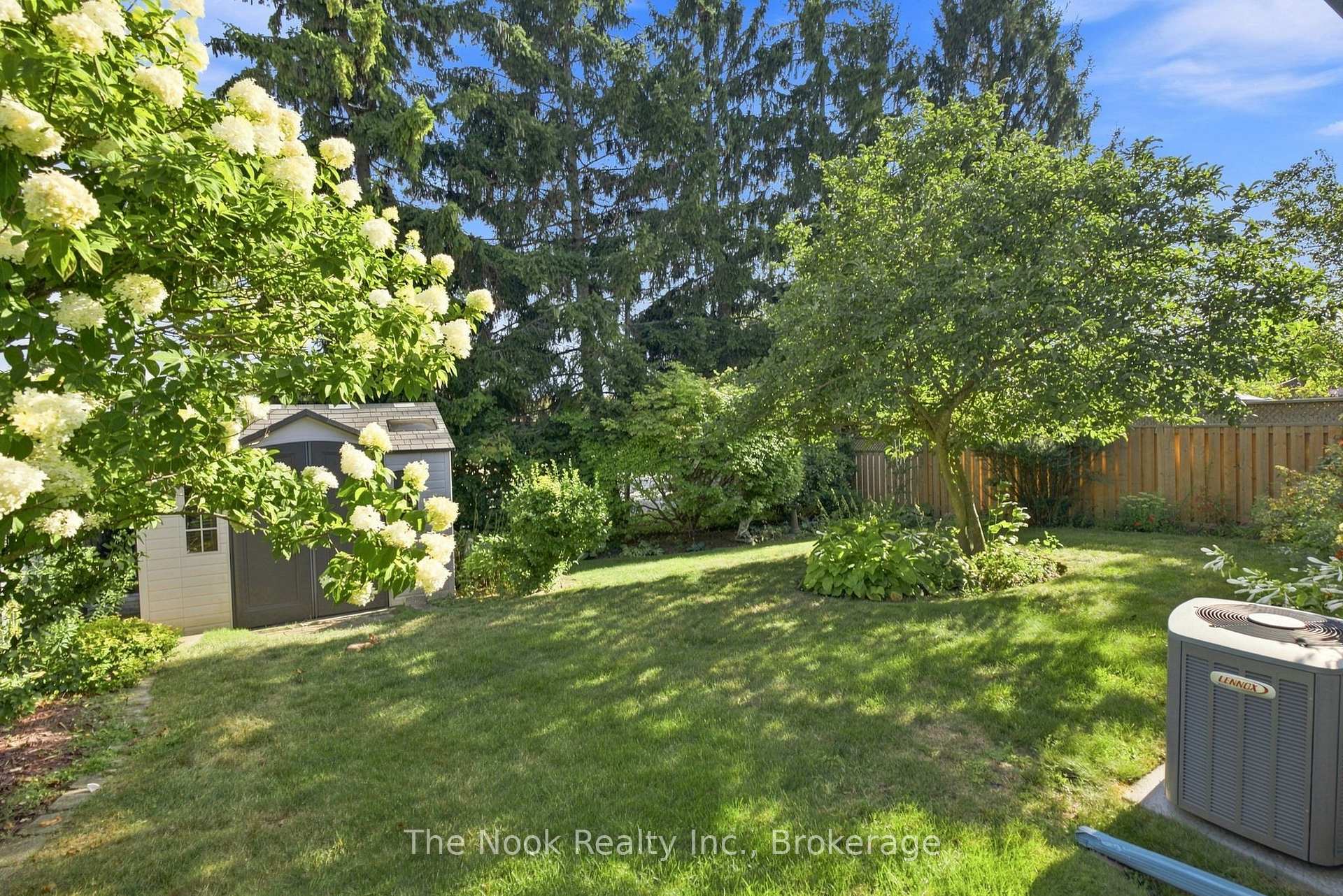 Photo 43 of 274 Labrador Drive, Oshawa, Donevan — HOMEH