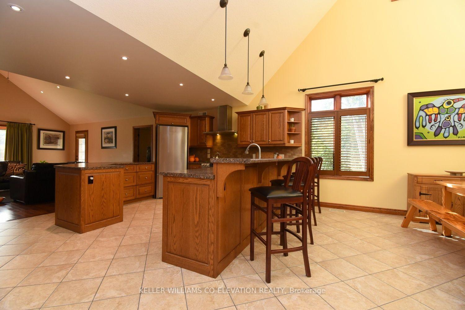 Photo 19 of 635 Millgrove Side Road, Hamilton, Rural Flamborough — HOMEH