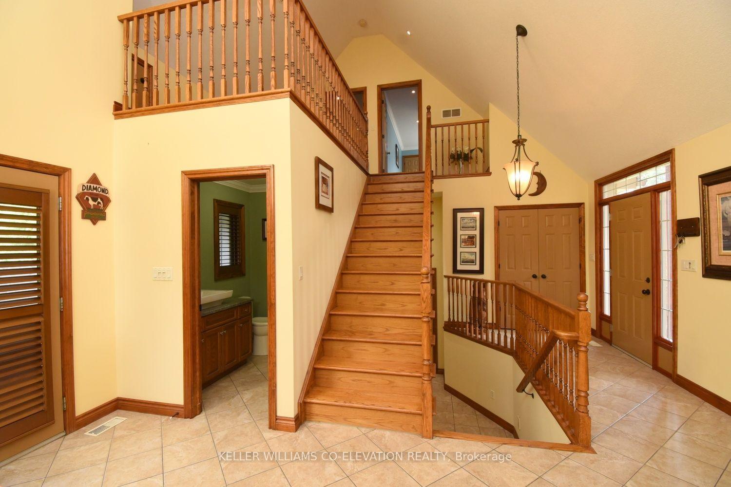 Photo 26 of 635 Millgrove Side Road, Hamilton, Rural Flamborough — HOMEH
