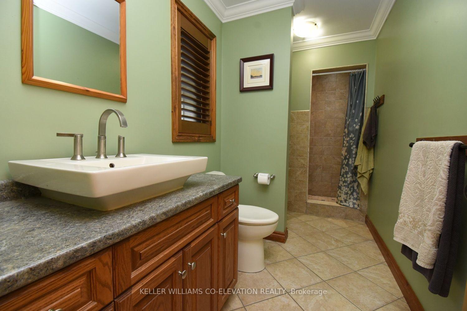 Photo 40 of 635 Millgrove Side Road, Hamilton, Rural Flamborough — HOMEH