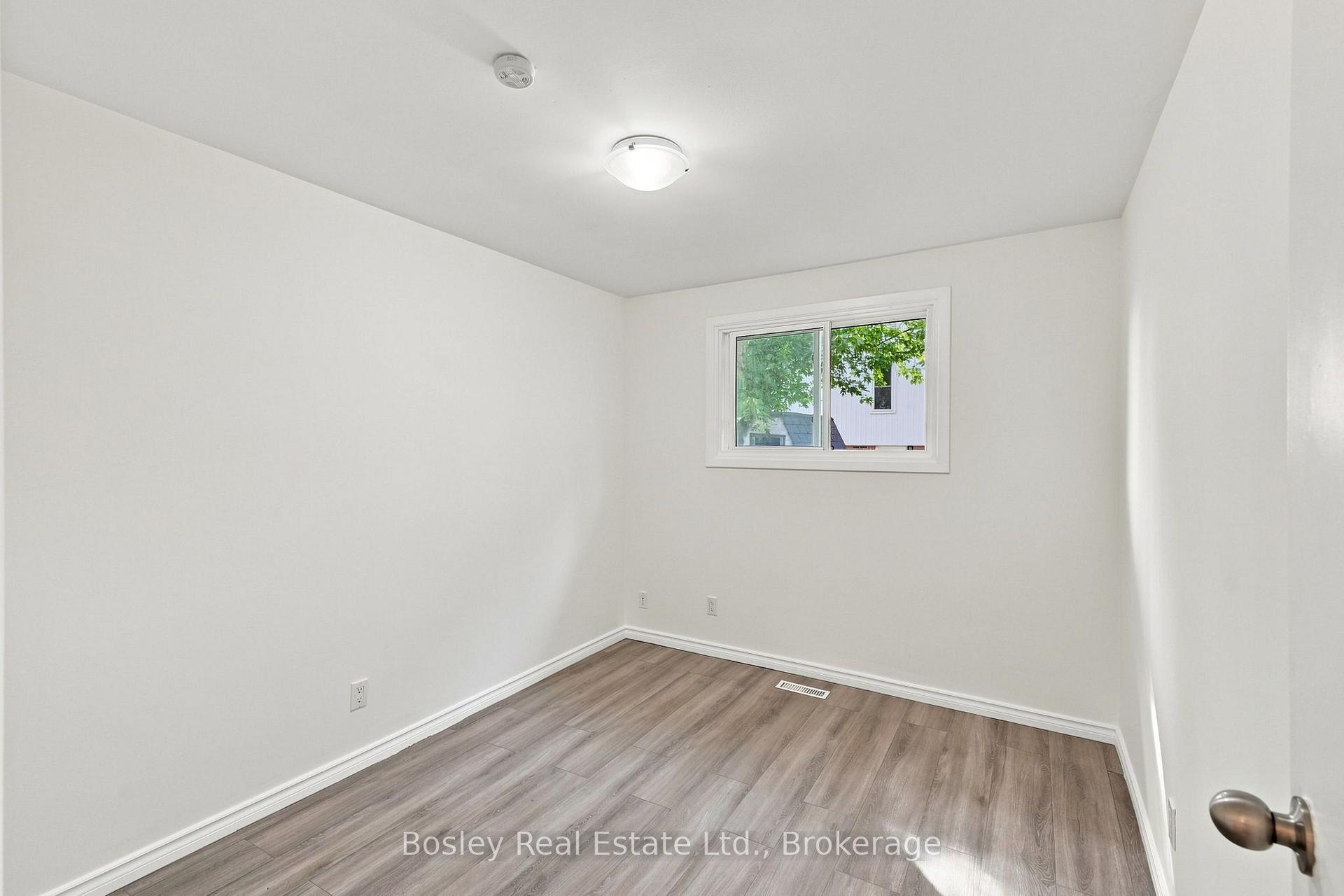 Photo 17 of 4 Griffin Road, Collingwood — HOMEH