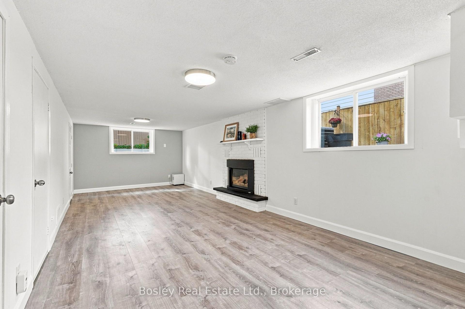 Photo 23 of 4 Griffin Road, Collingwood — HOMEH