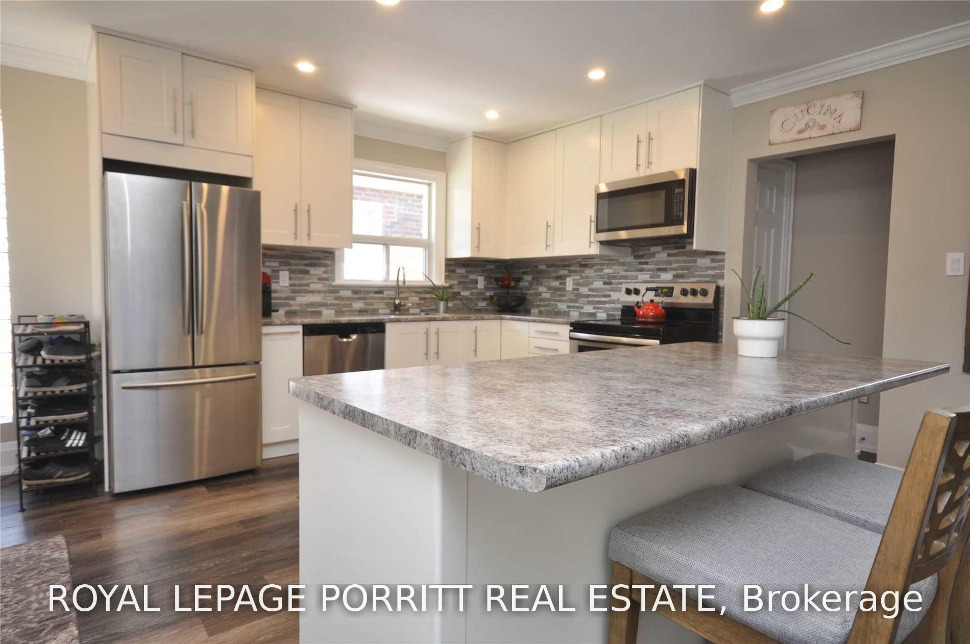 Photo 3 of Unit Main, 73 Gort Avenue, Etobicoke, Alderwood — HOMEH