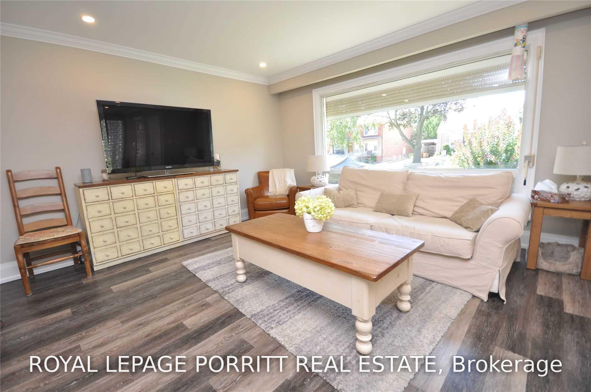 Photo 5 of Unit Main, 73 Gort Avenue, Etobicoke, Alderwood — HOMEH