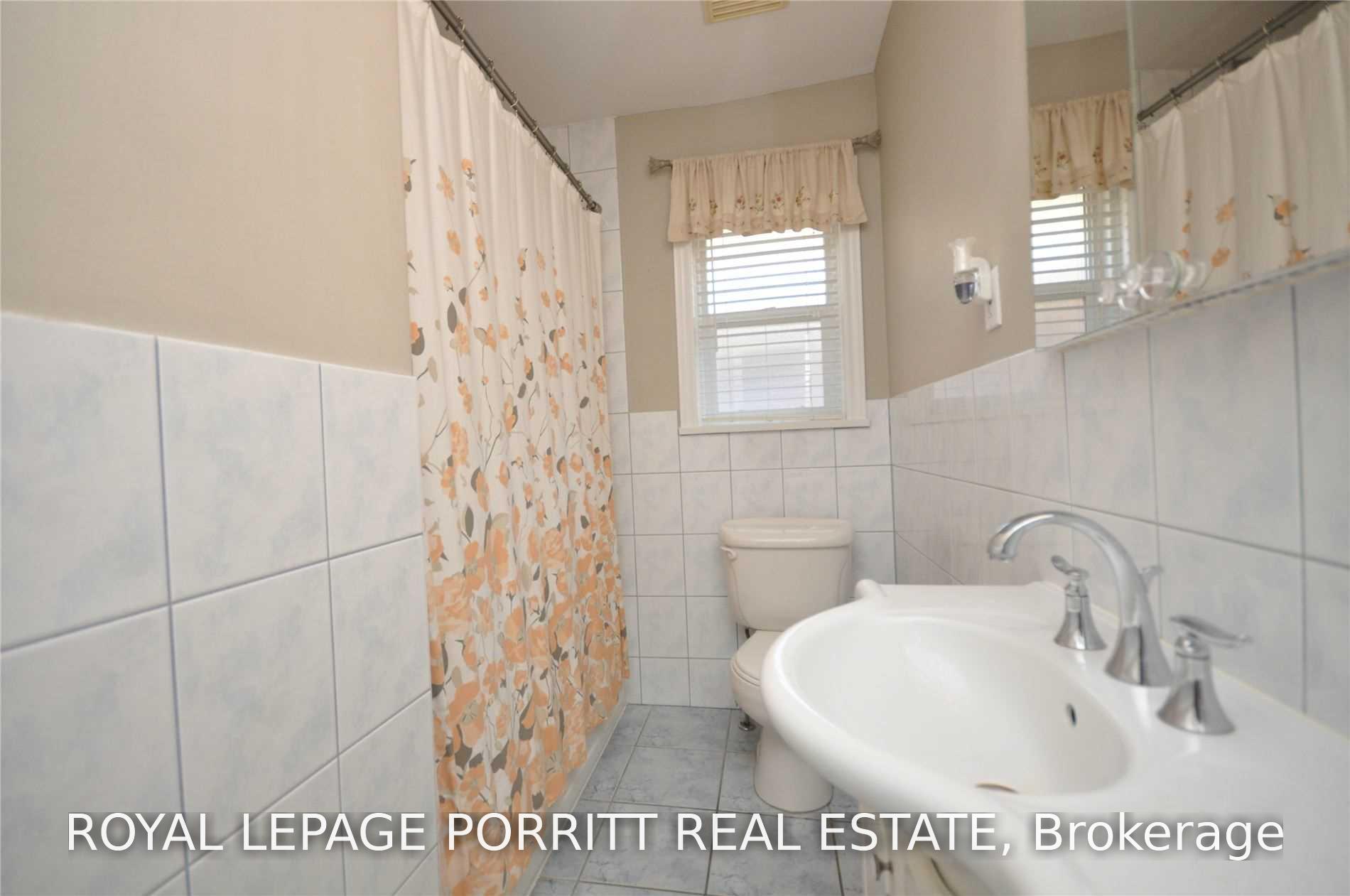 Photo 8 of Unit Main, 73 Gort Avenue, Etobicoke, Alderwood — HOMEH