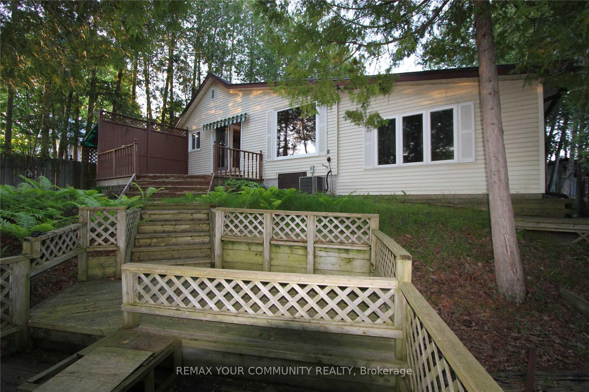 Photo 2 of 184 Riverbank Drive, Georgina, Pefferlaw — HOMEH