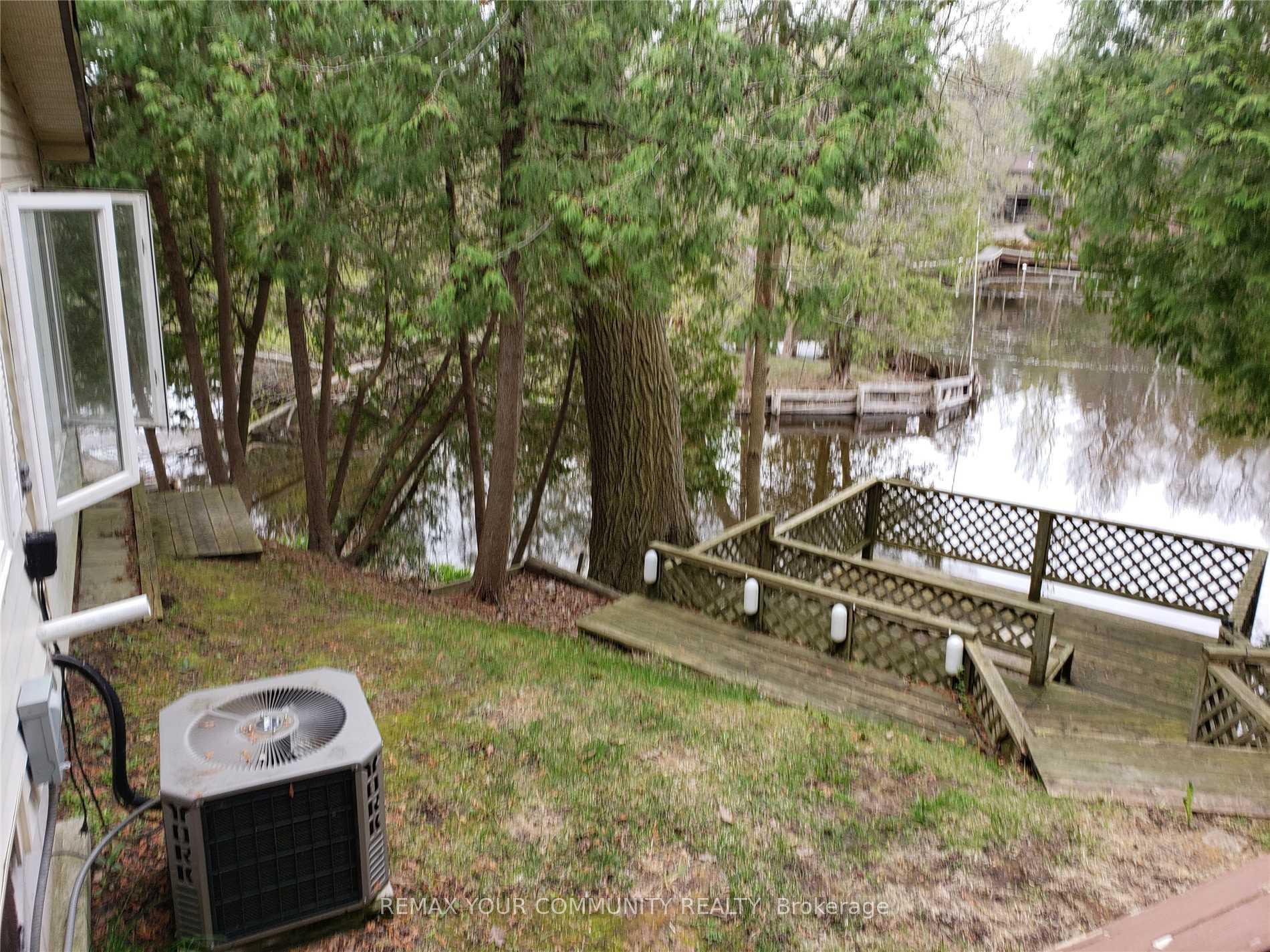 Photo 16 of 184 Riverbank Drive, Georgina, Pefferlaw — HOMEH